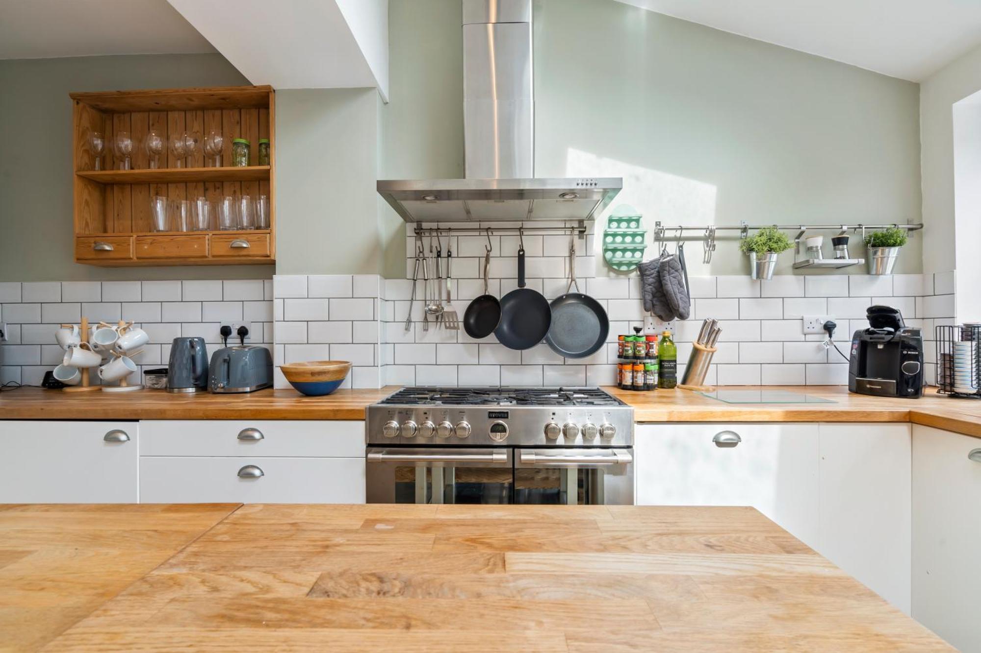 Entire House In Wimbledon * London