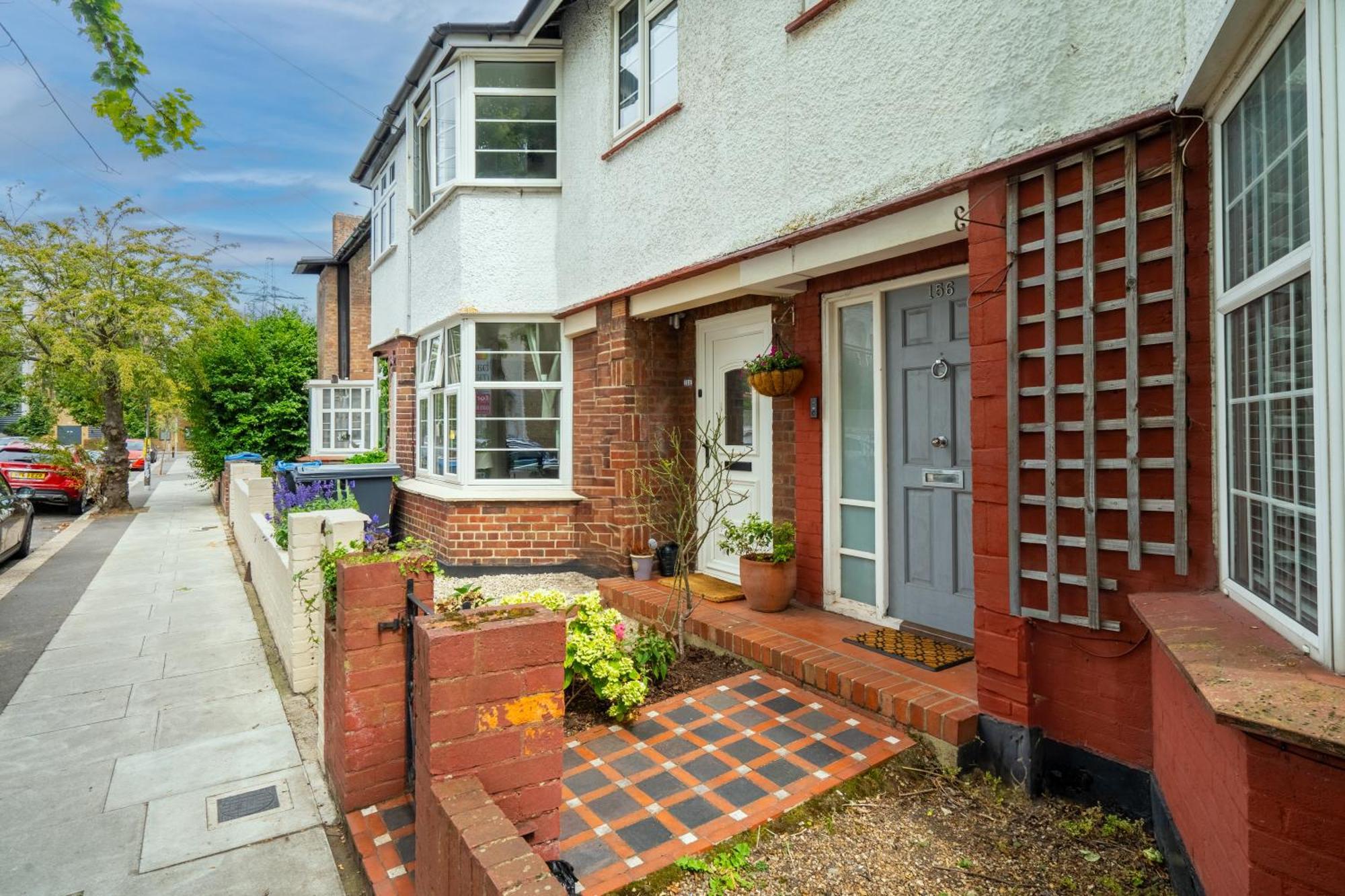 Entire House In Wimbledon Holiday home