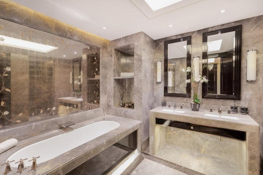 Luxueux , Moderne 8 Bedroom Art Deco Flat Next To Hyde Park London