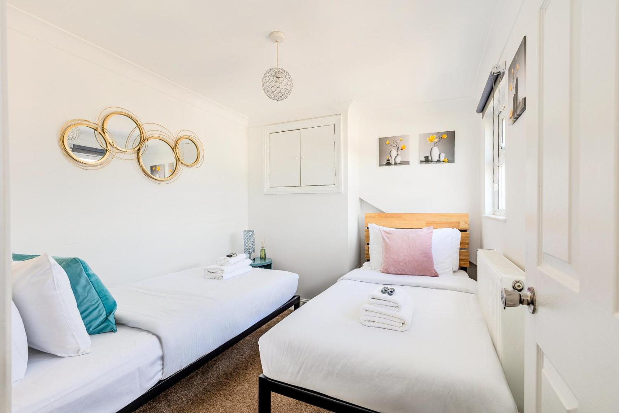 Bright 2br Flat, Forest Gate, East Apartment