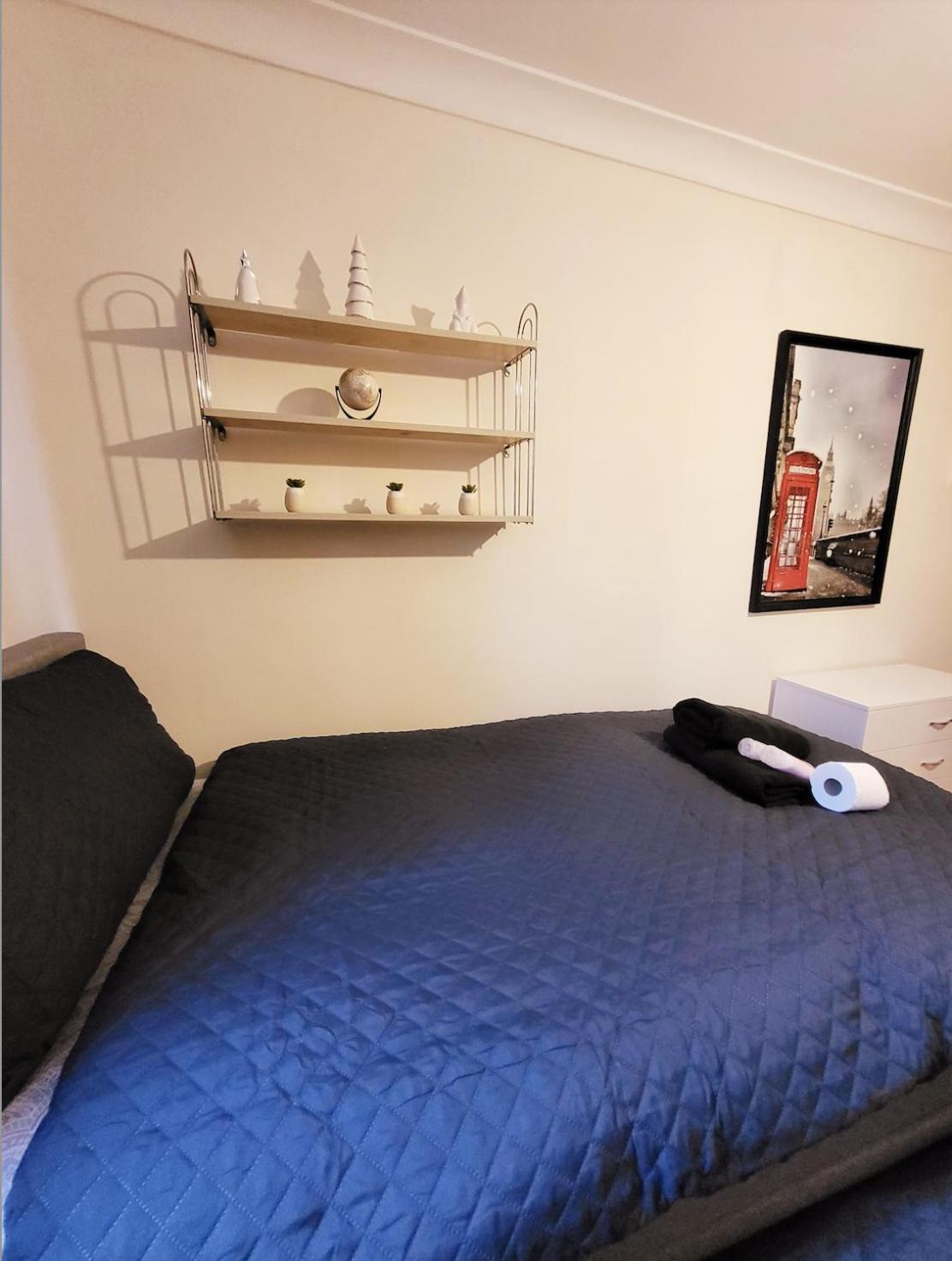 Huge And Affordable 3 Bedroom Flat In Hammersmith For 7 People With Welcome Breakfast Lejlighed London