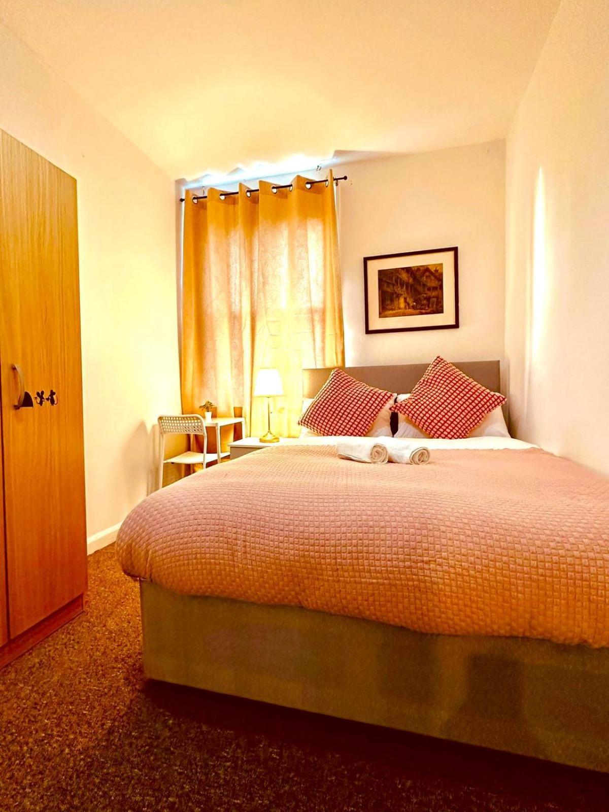 Bed & Breakfast Aldgate East *