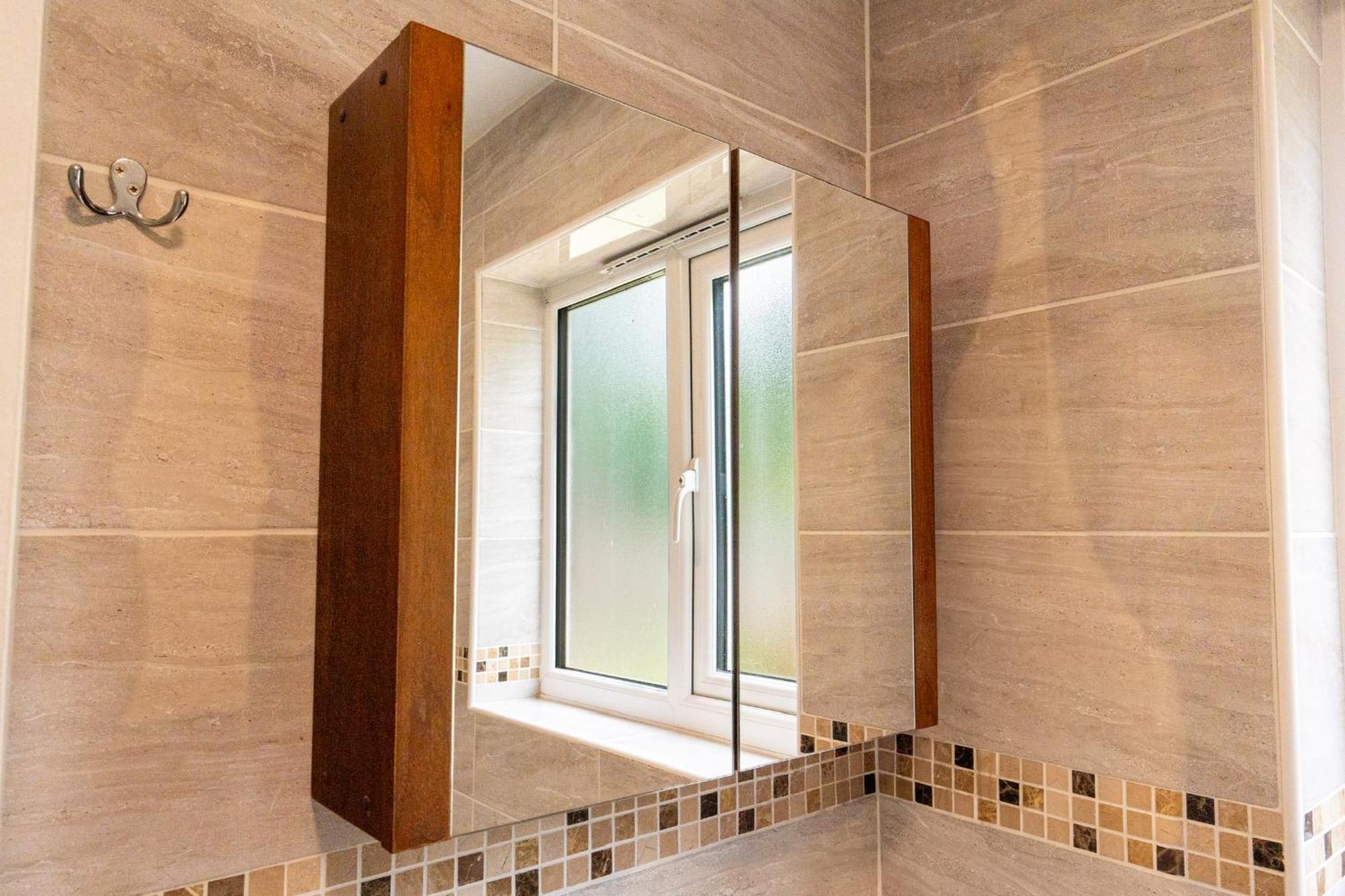 2 Bed, Wembley, Ealing, Appartamento Londra