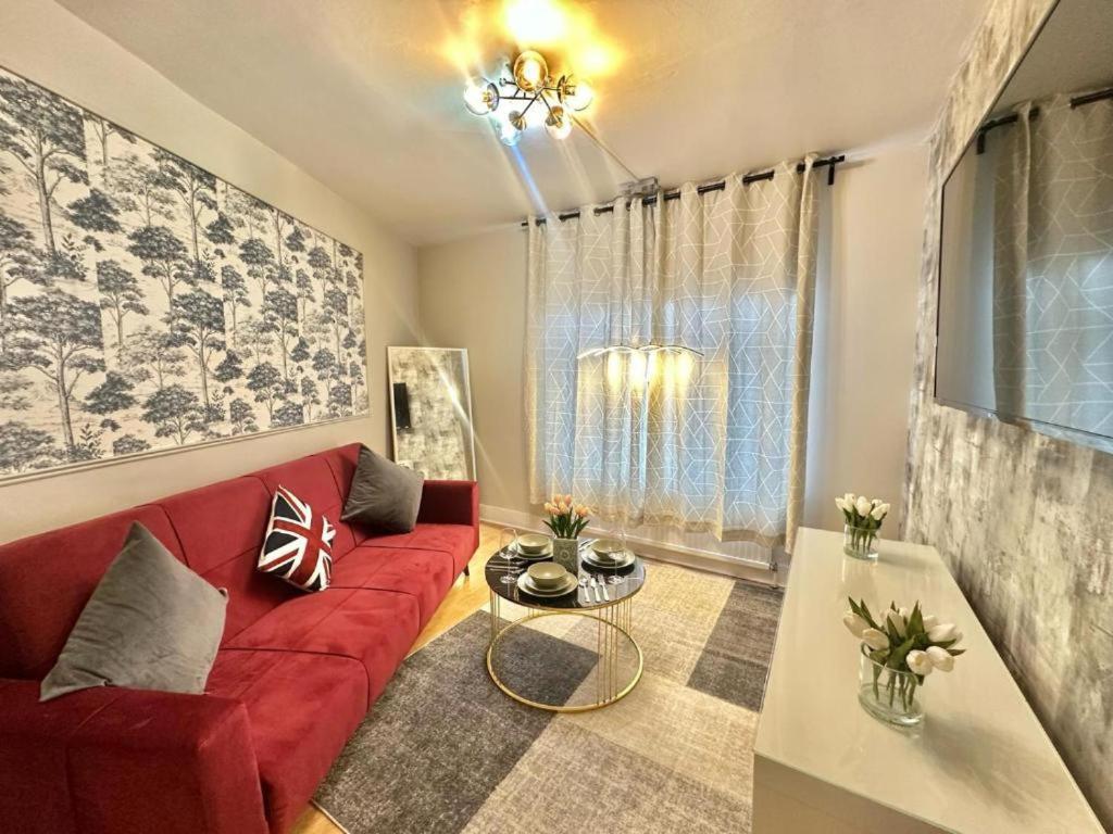 Appartement Three Bedroom Near Central *