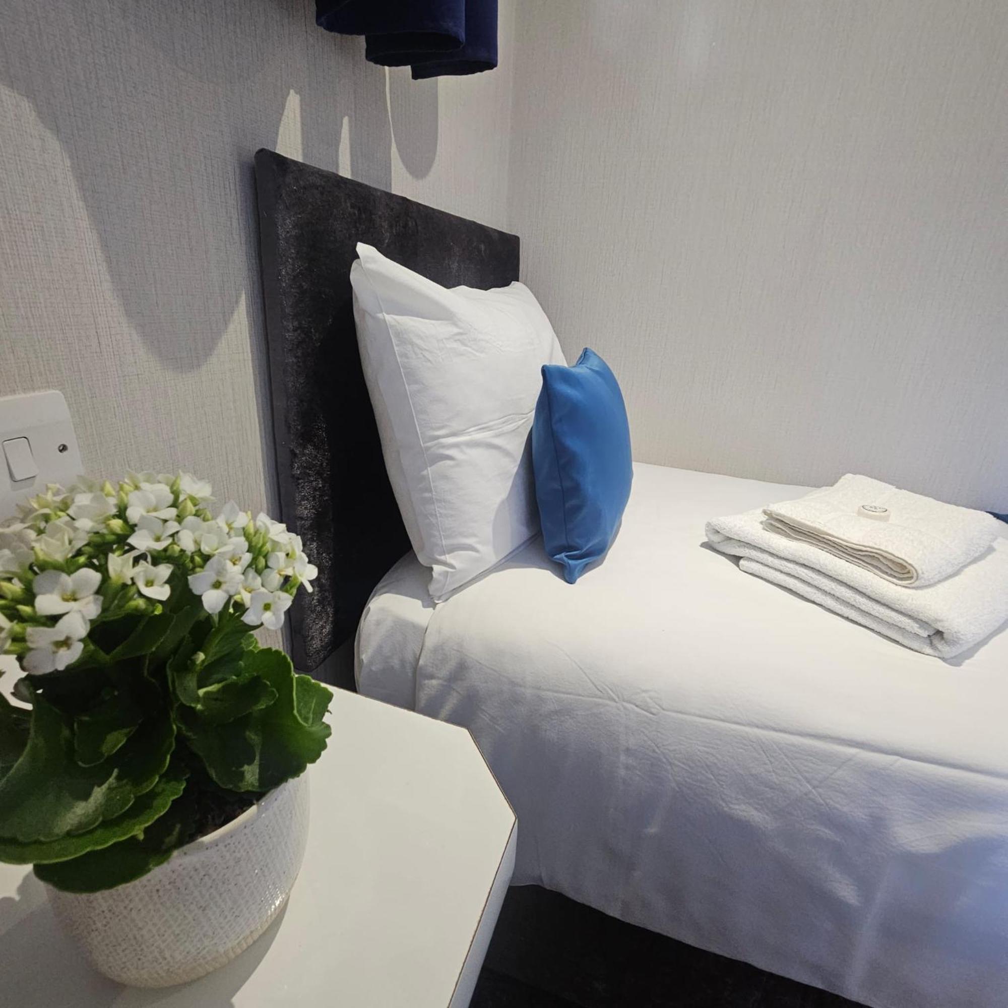 Hotell George