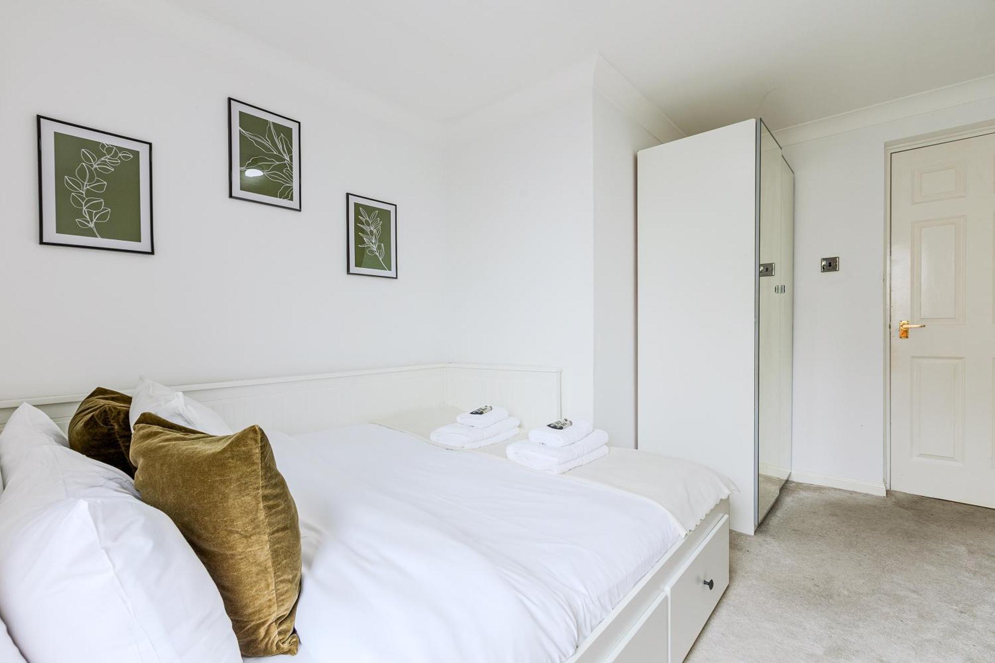 Leilighet Bright New 2br Flat With Balcony Near Excel London