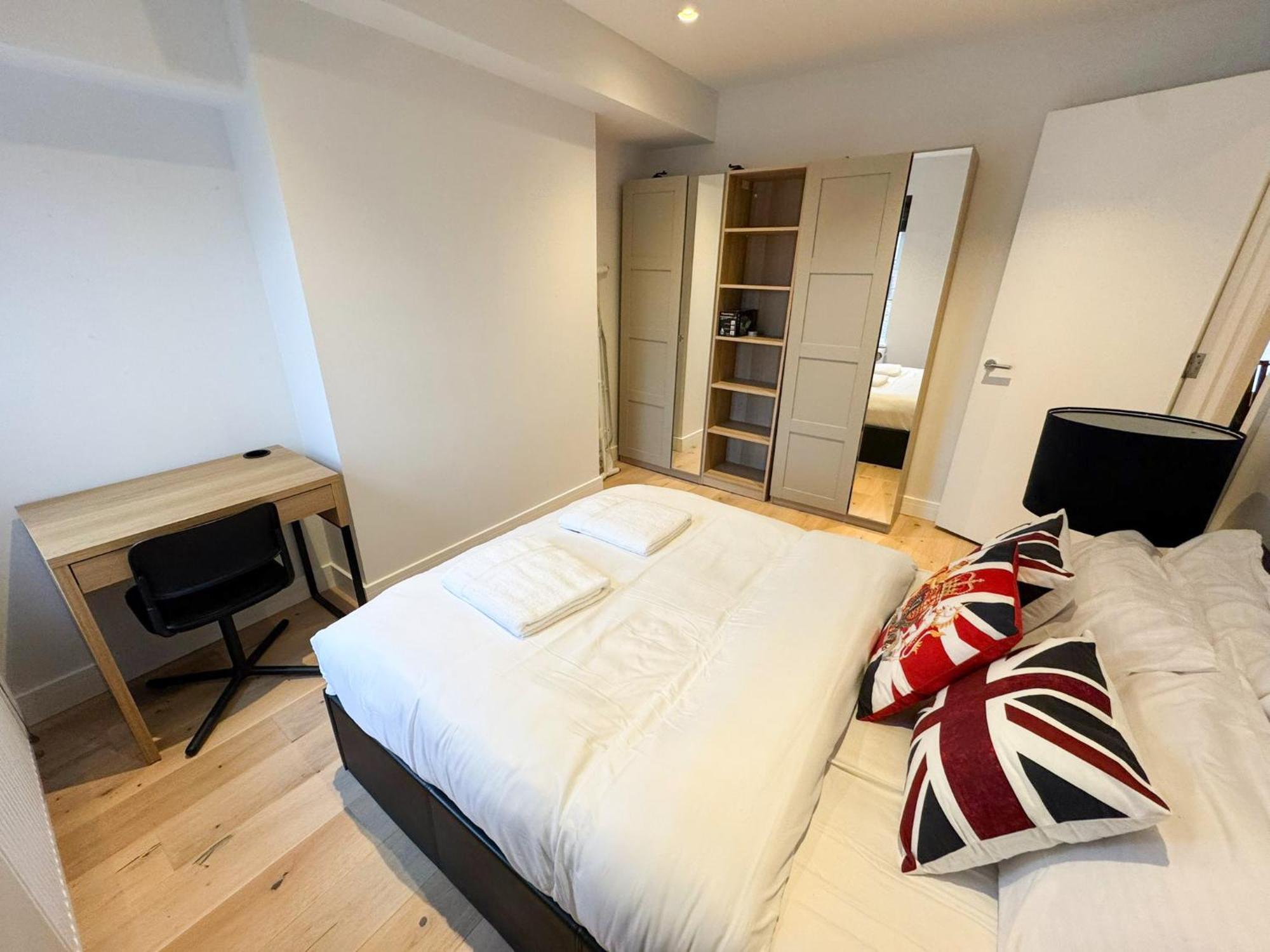 Willesden Penthouse Lägenhet London