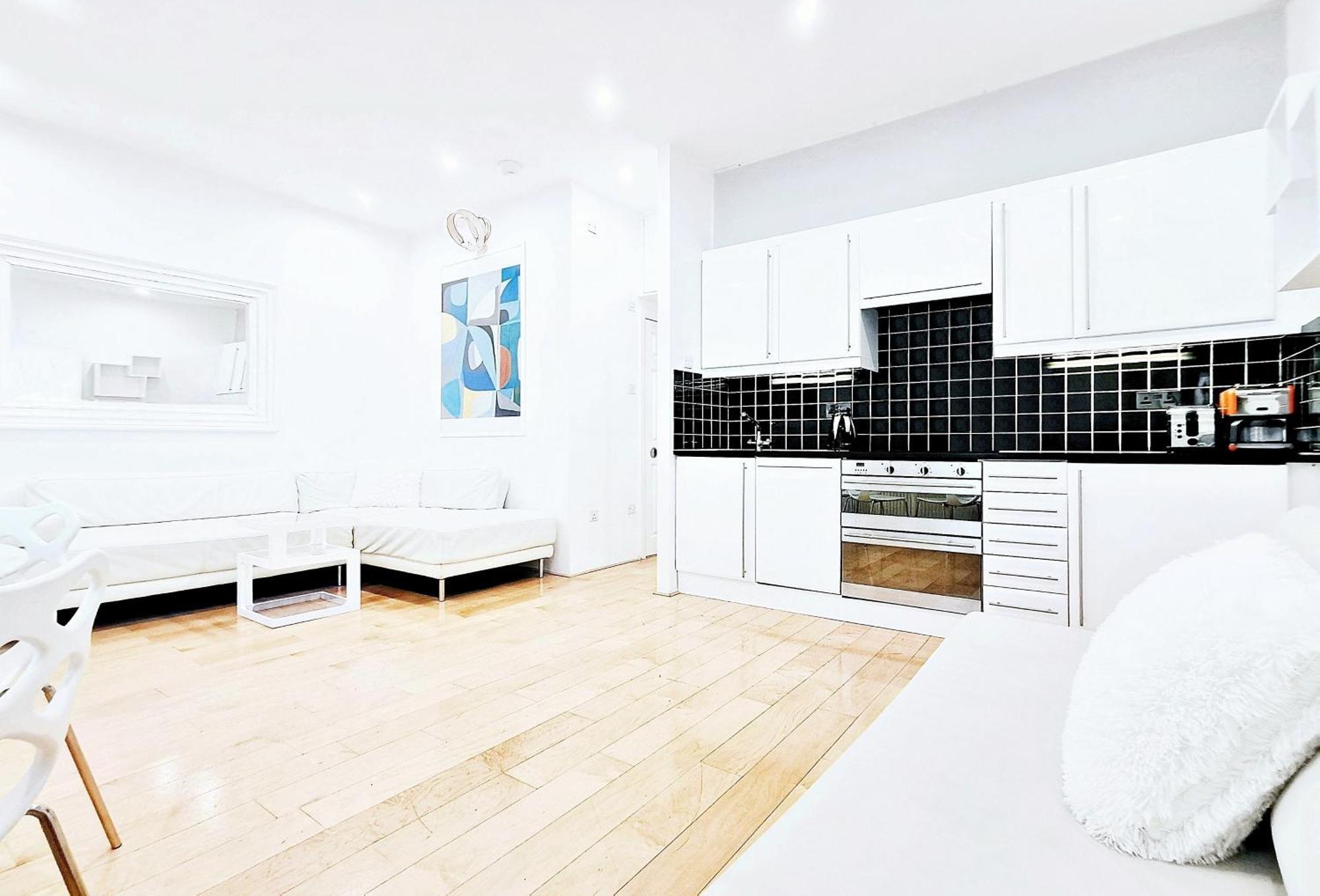 Brackenbury Aparthotel London