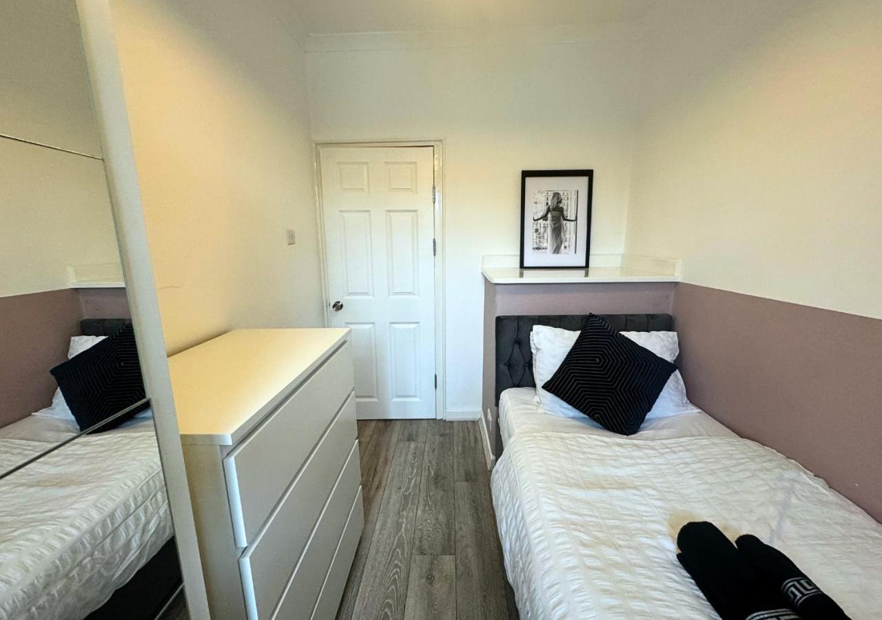 Luxe Short - Sleeps 6 - Putney - Roehampton - Free Parking Londen