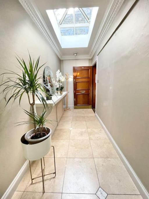 Apartment Luxury 3-bdr Flat Near Selfridges Mayfair