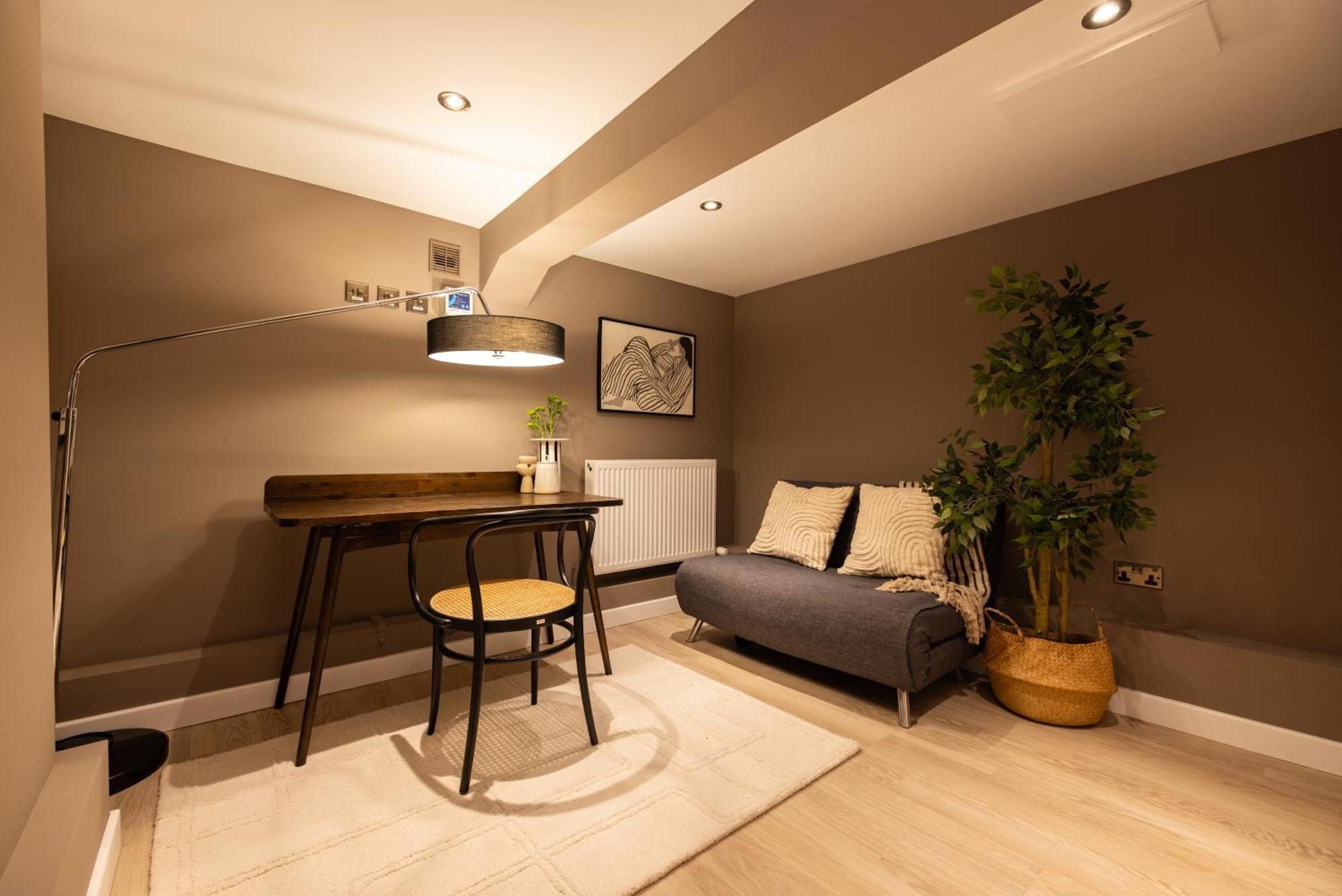 The Tyrwhitt Road Place - Lovely 2bdr Flat With Garden Lägenhet *
