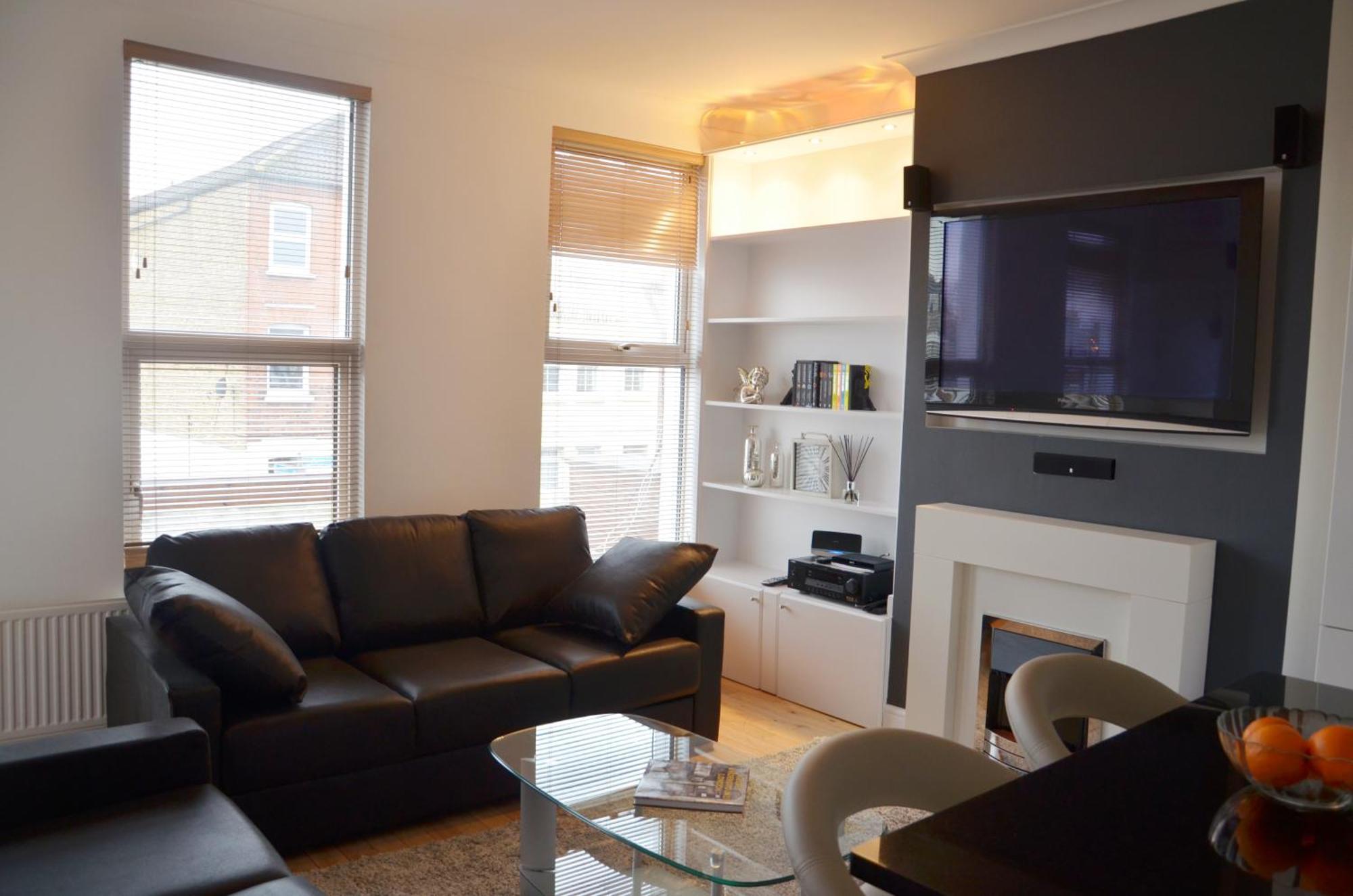 Putney Lane Apartment