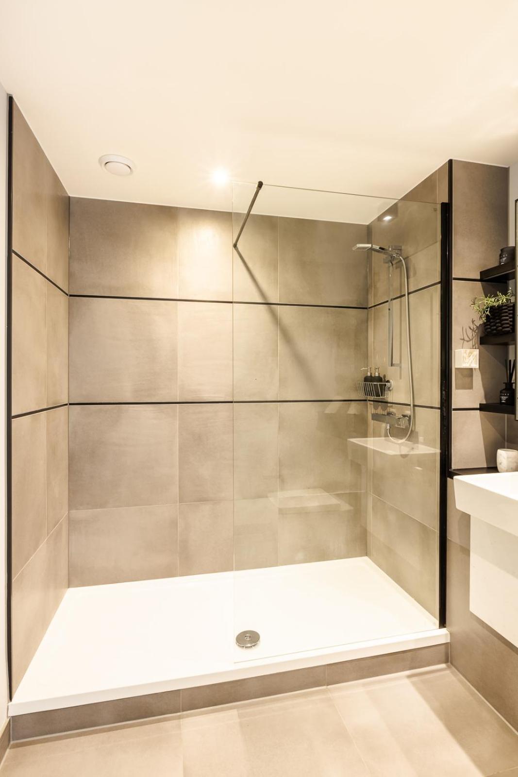 Luxury Near Canary Wharf With Stunning Views *