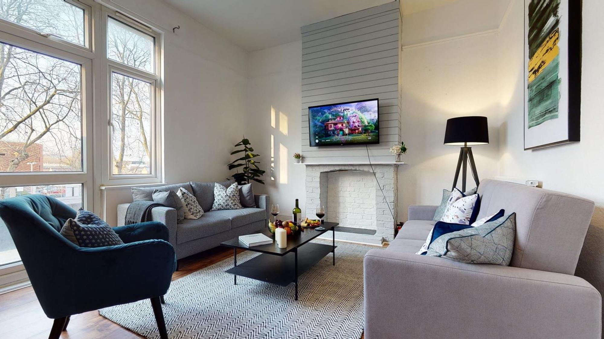 Large Dulwich 3 Bedroom Near Kings College Hospital * London