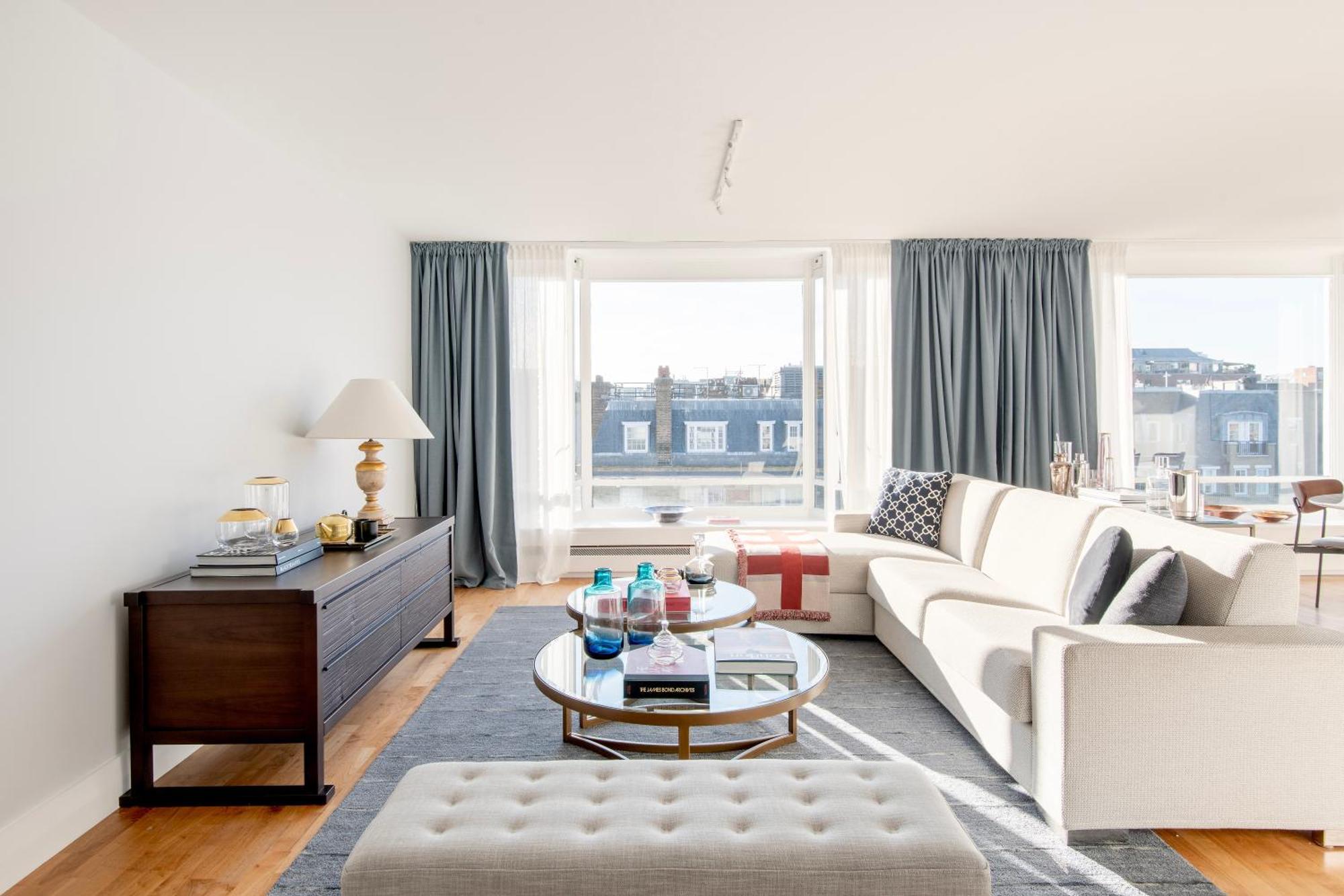 Luxurious 3 Double Bedroom Mayfair * London