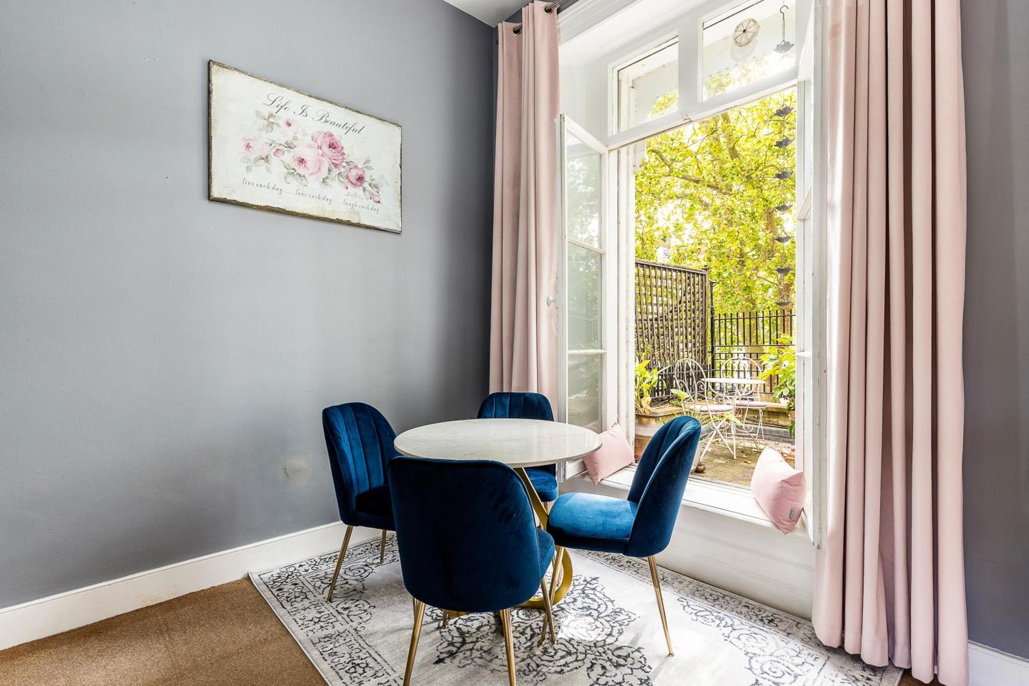 Appartement Chic 1 Bedroom Parkview Flat At Arundel Square *