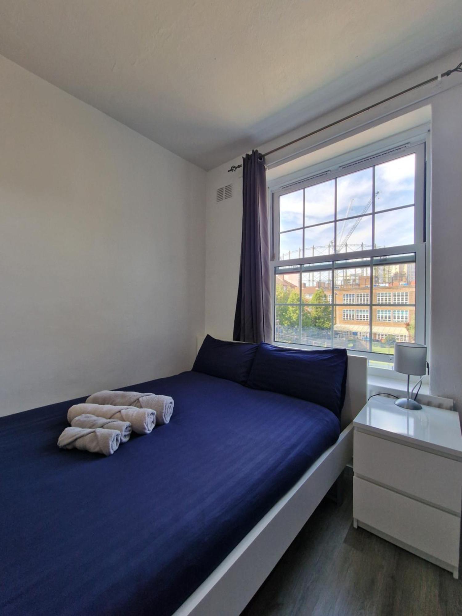 Comfortable 2 Bedrooms Flat In Oval Lejlighed