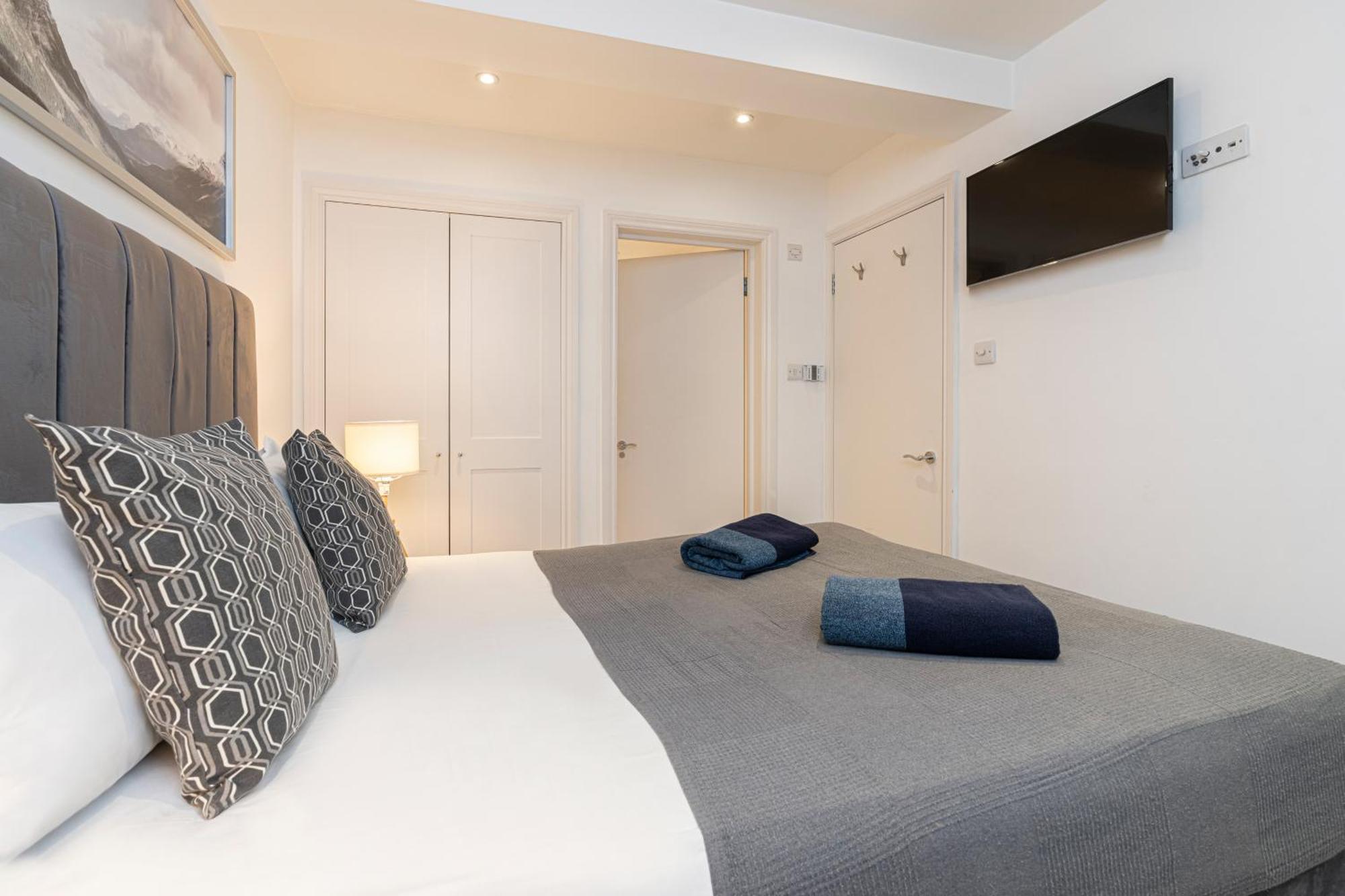 Apartment Mayfair Residencies