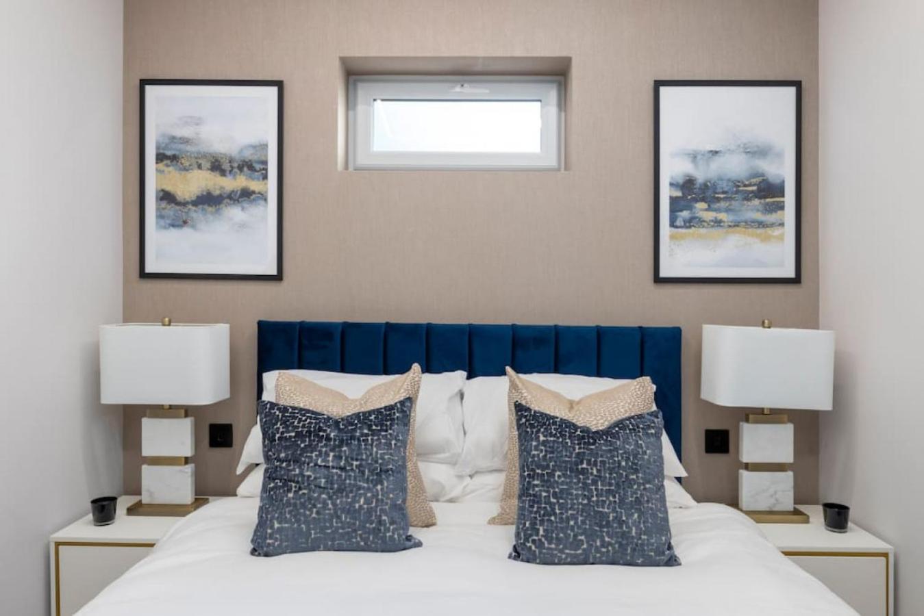 Appartement 5 Star Accommodation, 2 Minutes To Brent Cross Station Londres