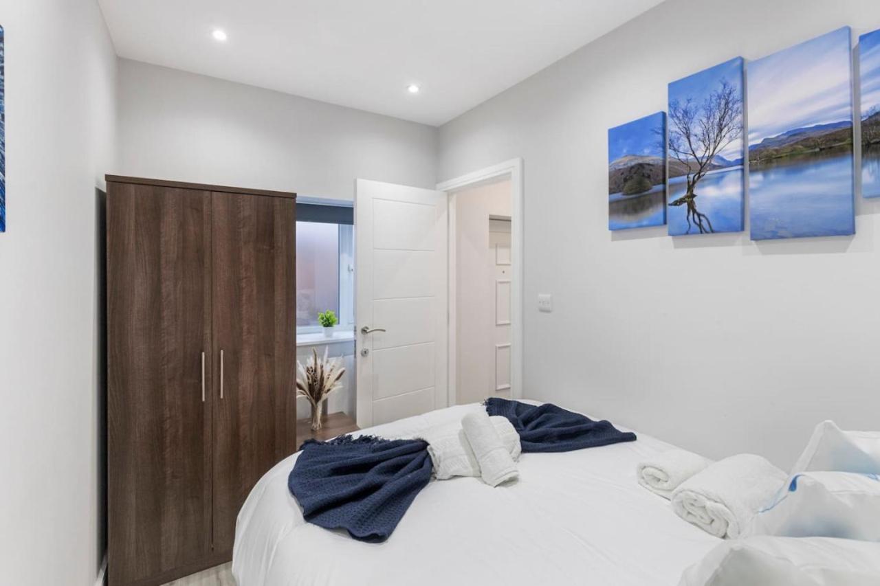 Stylish Modern Gem Golders Green Appartement Londen