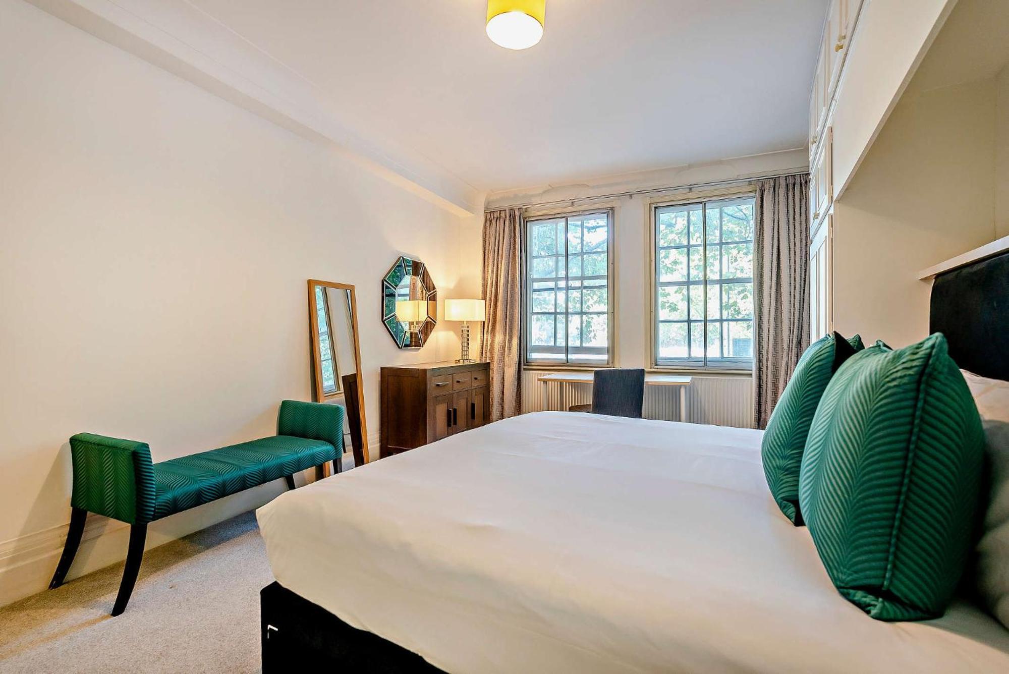 Apartment Regents Park