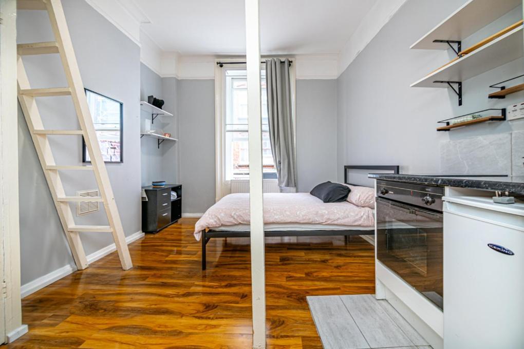 Private In Quirky Soho Appart hôtel Londres