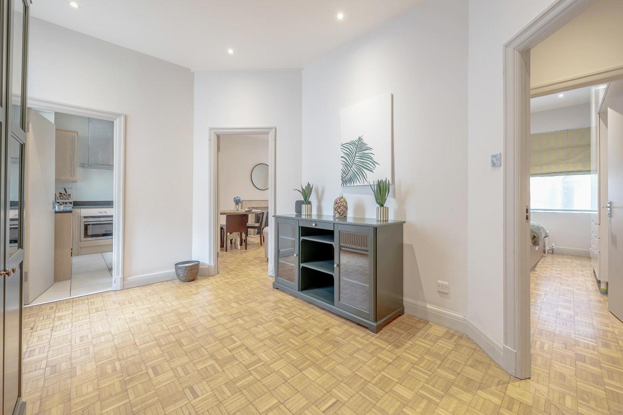 Luxurious Two-bedroom Haven In Marylebone * Londres