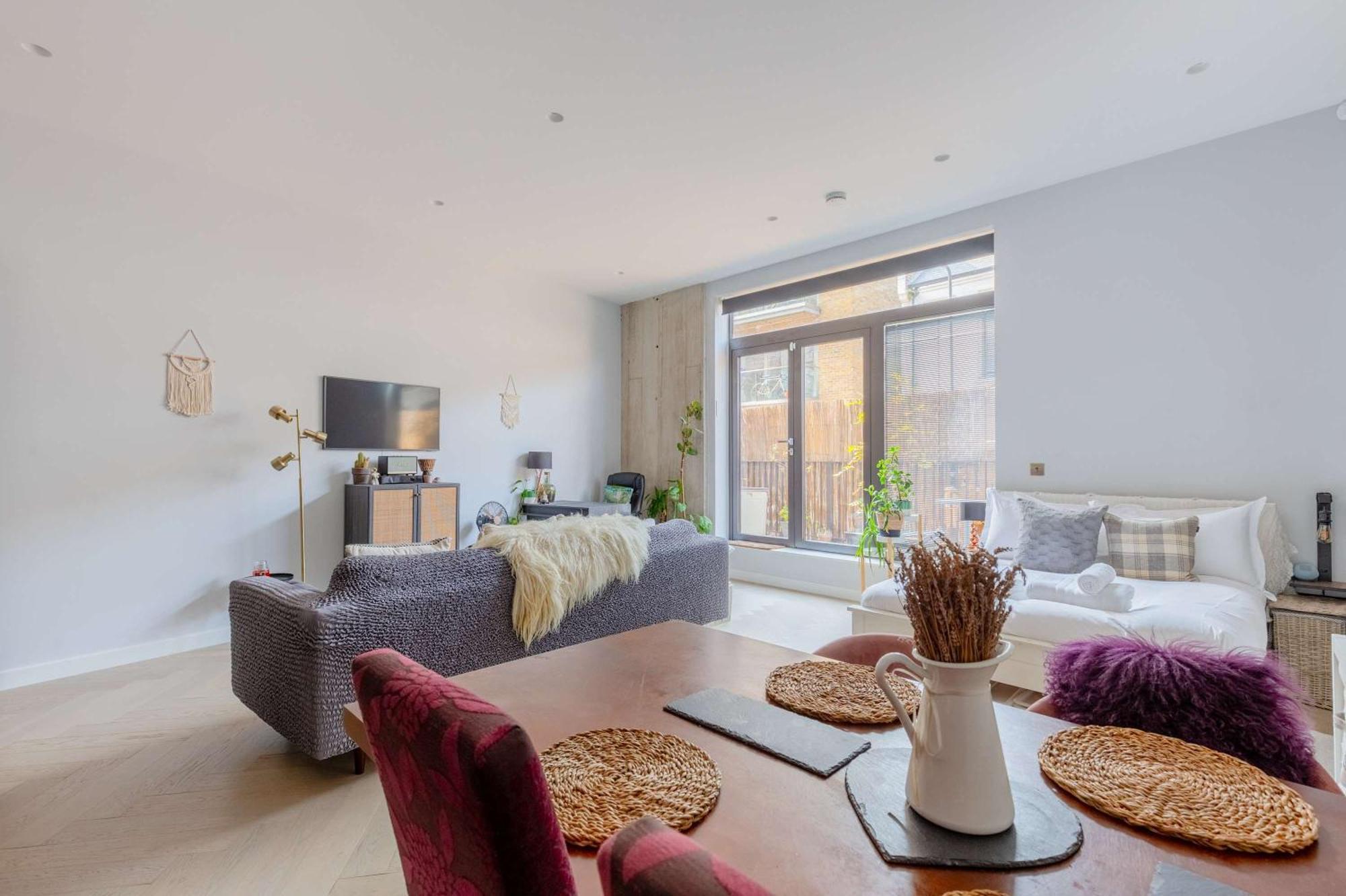 Stylish In Hackney With Private Terrace Apartment