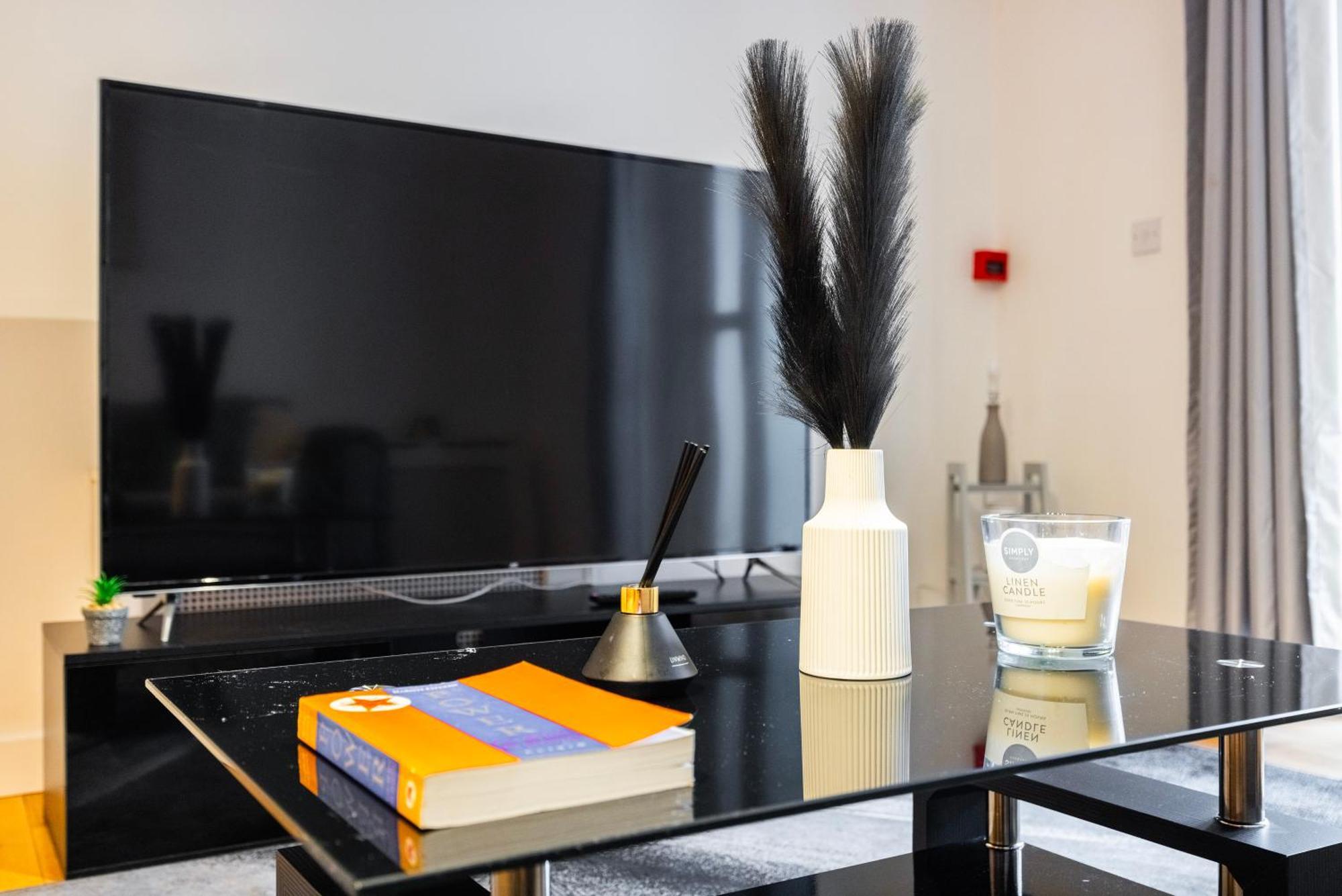 Apartment Modern 1 Bedroom Near Earls Court *