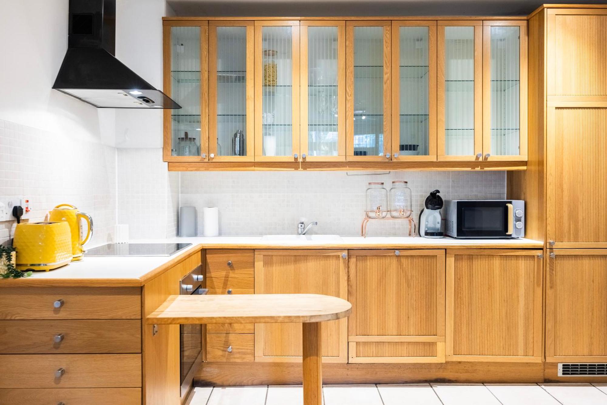 Modern 1 Bedroom Near Earls Court Apartment London