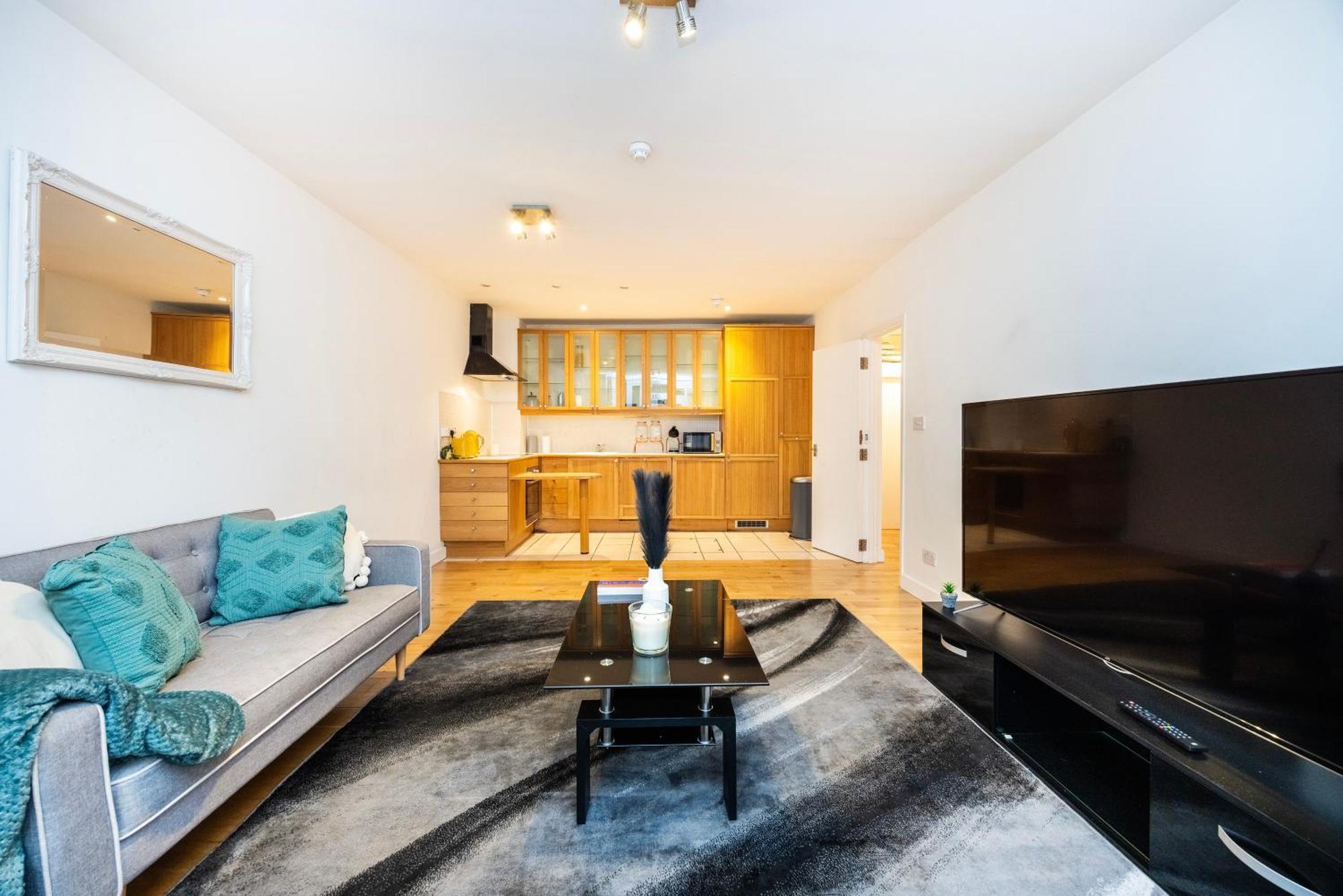Apartment Modern 1 Bedroom Near Earls Court London