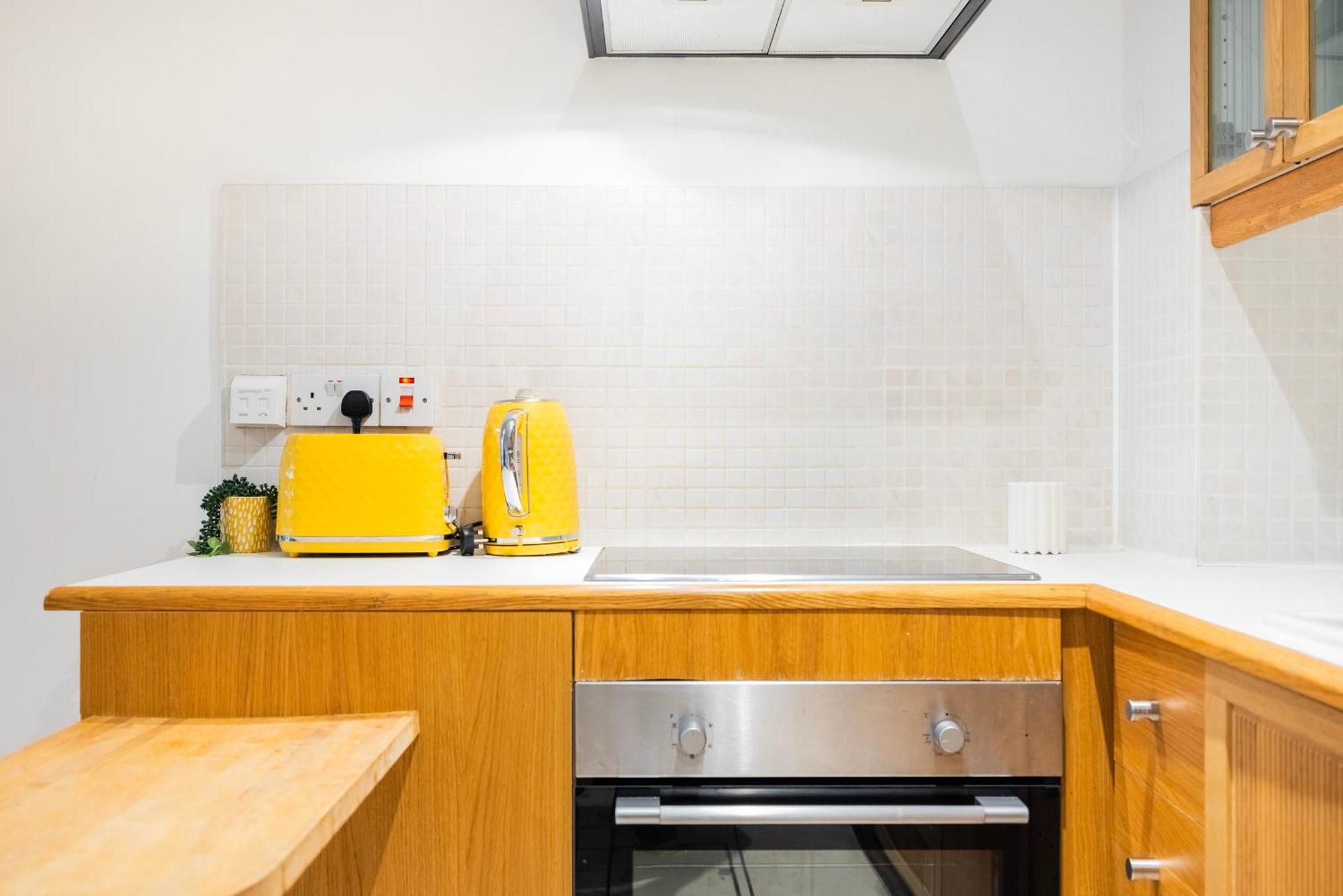 Apartment Modern 1 Bedroom Near Earls Court London