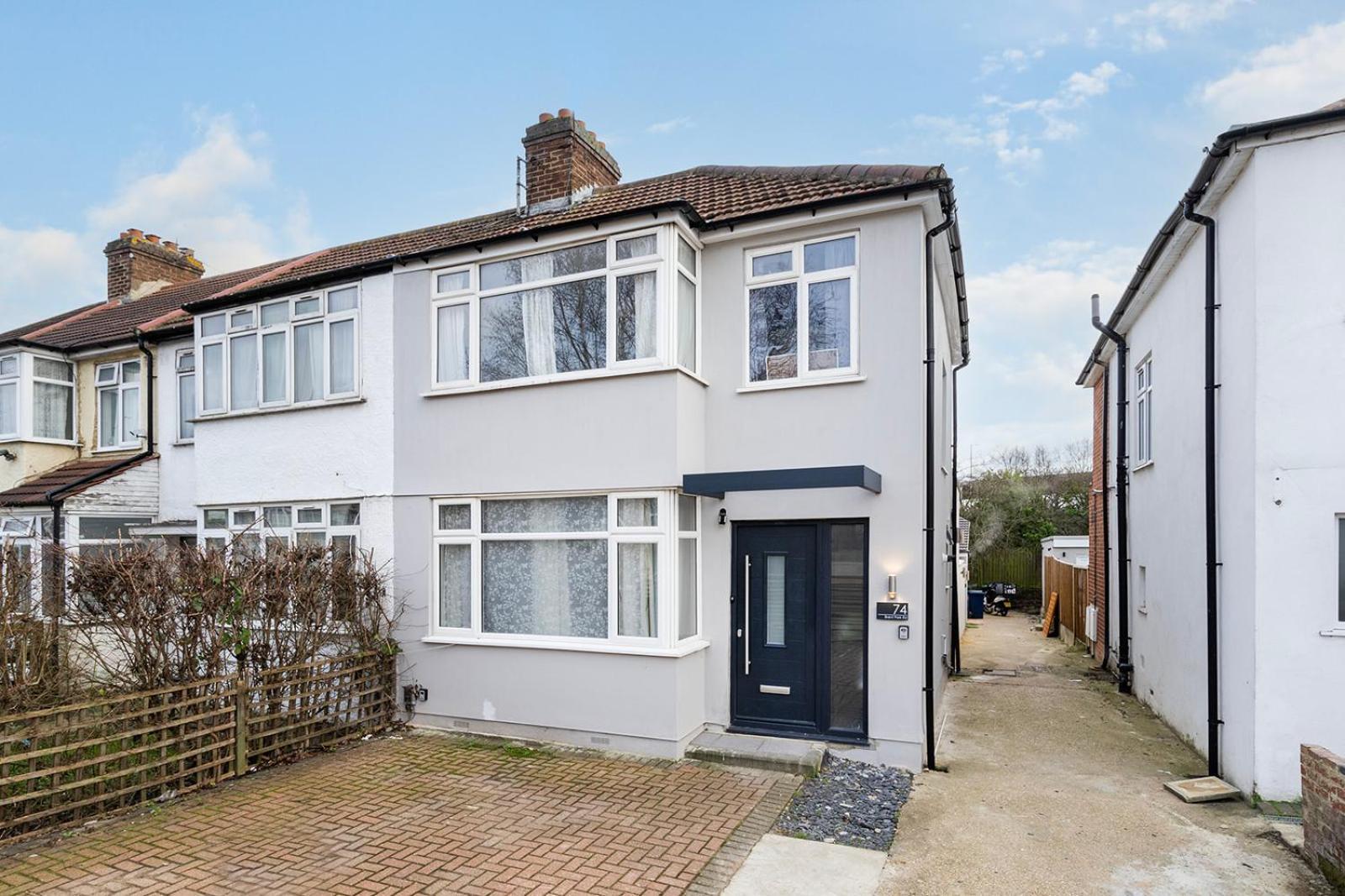 Lejlighed Large 4 Bedroom House With Parking Available London
