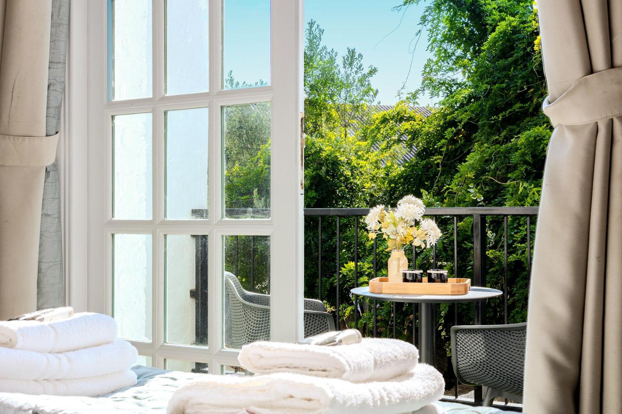 Appartement Stylish 2br Flat With Terrace In North Kensington Londen