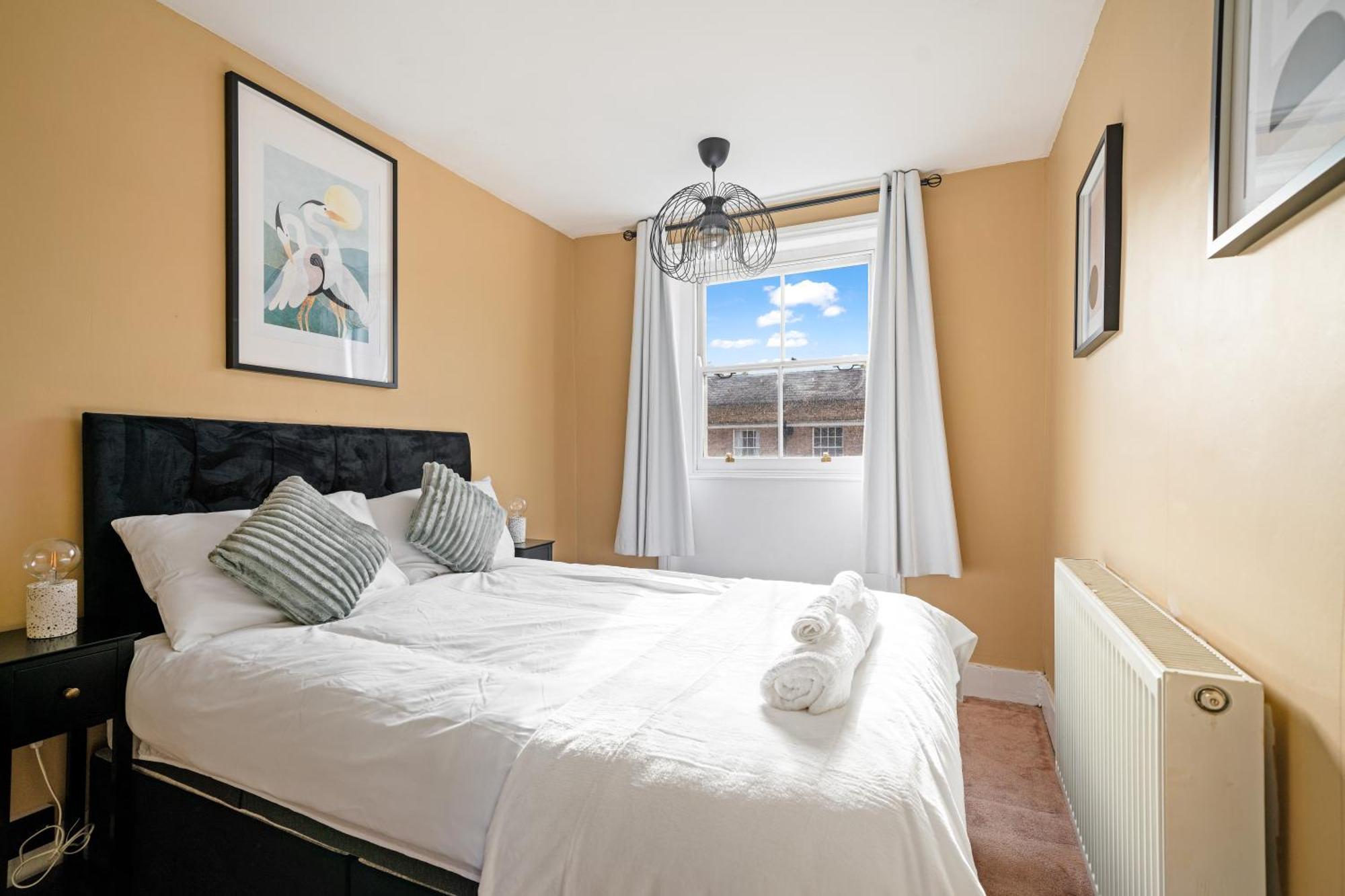 Apartment Victorian Charm