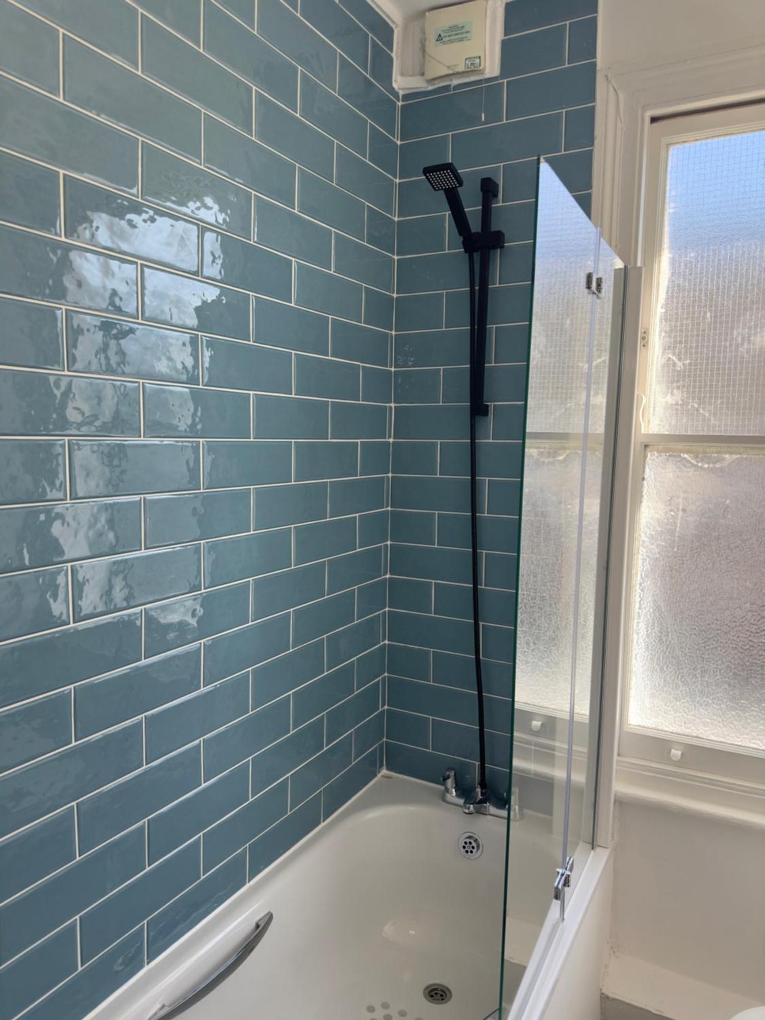Newly Decorated 5-bed Hackney Townhouse Londen