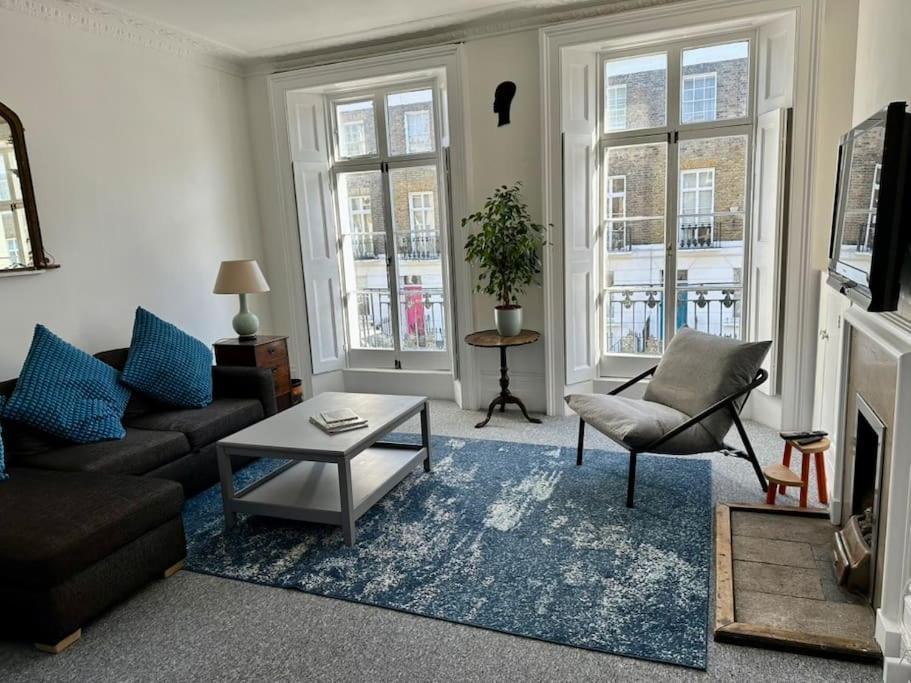 Lägenhet Chelsea Large 2 Bed 2 Bath Sydney Street Sw3