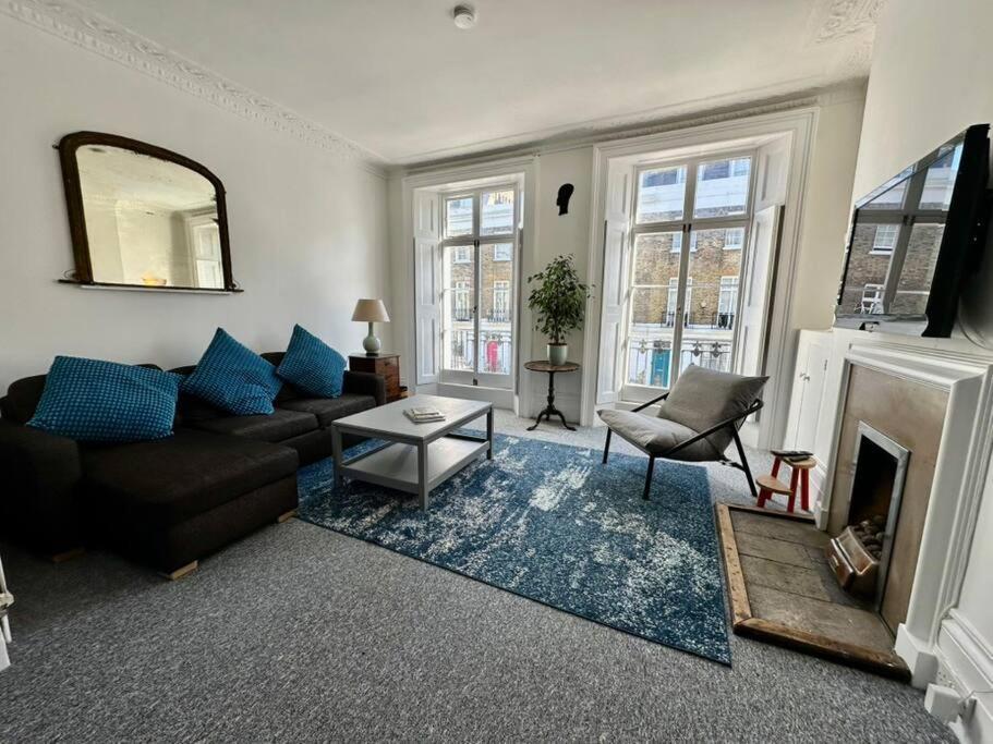 Lägenhet Chelsea Large 2 Bed 2 Bath Sydney Street Sw3 *