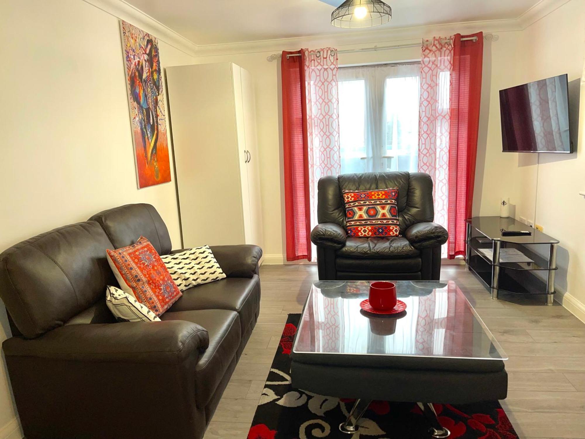 Forsyth Court - 2 Beds