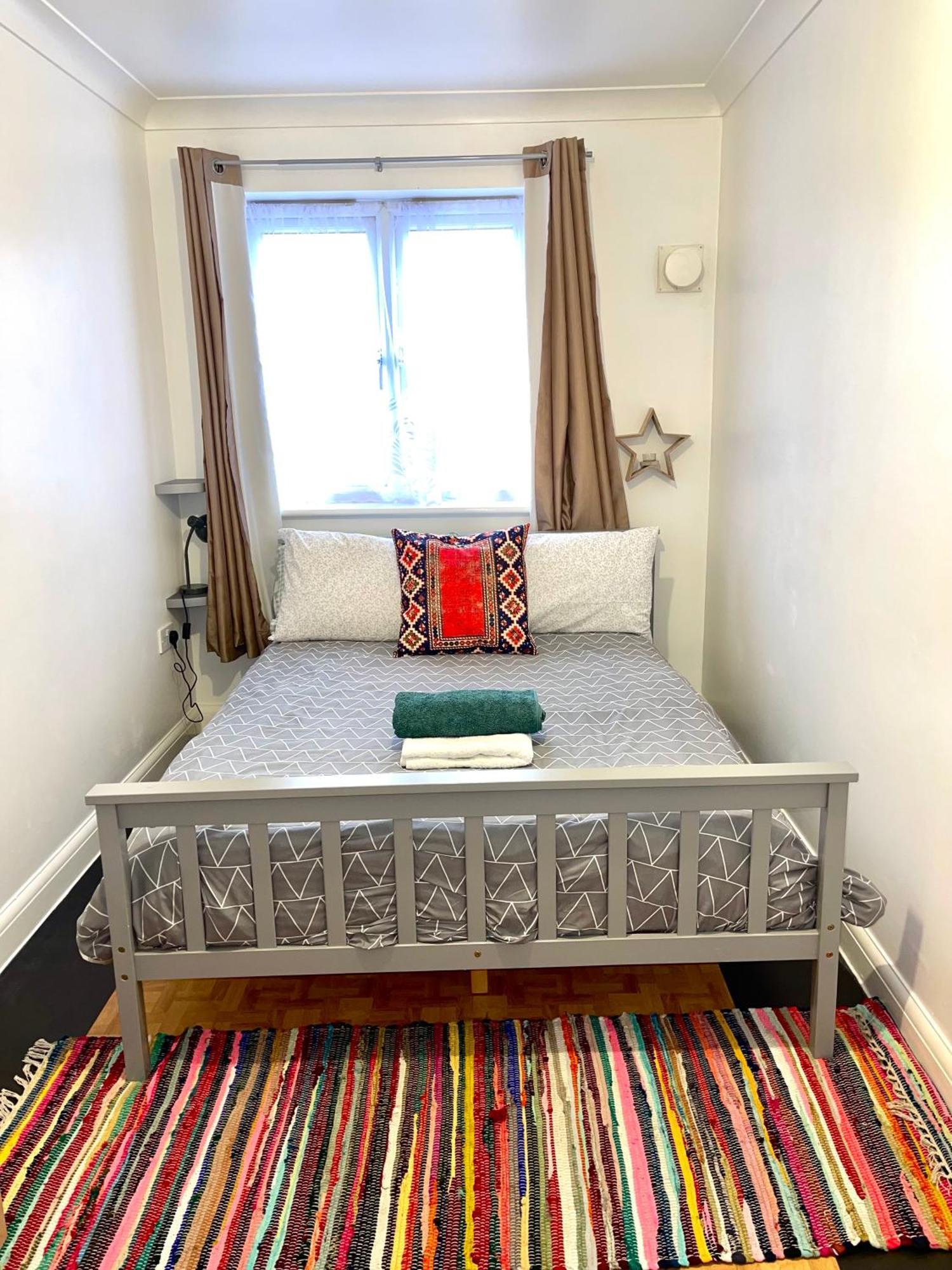 Forsyth Court - 2 Beds *