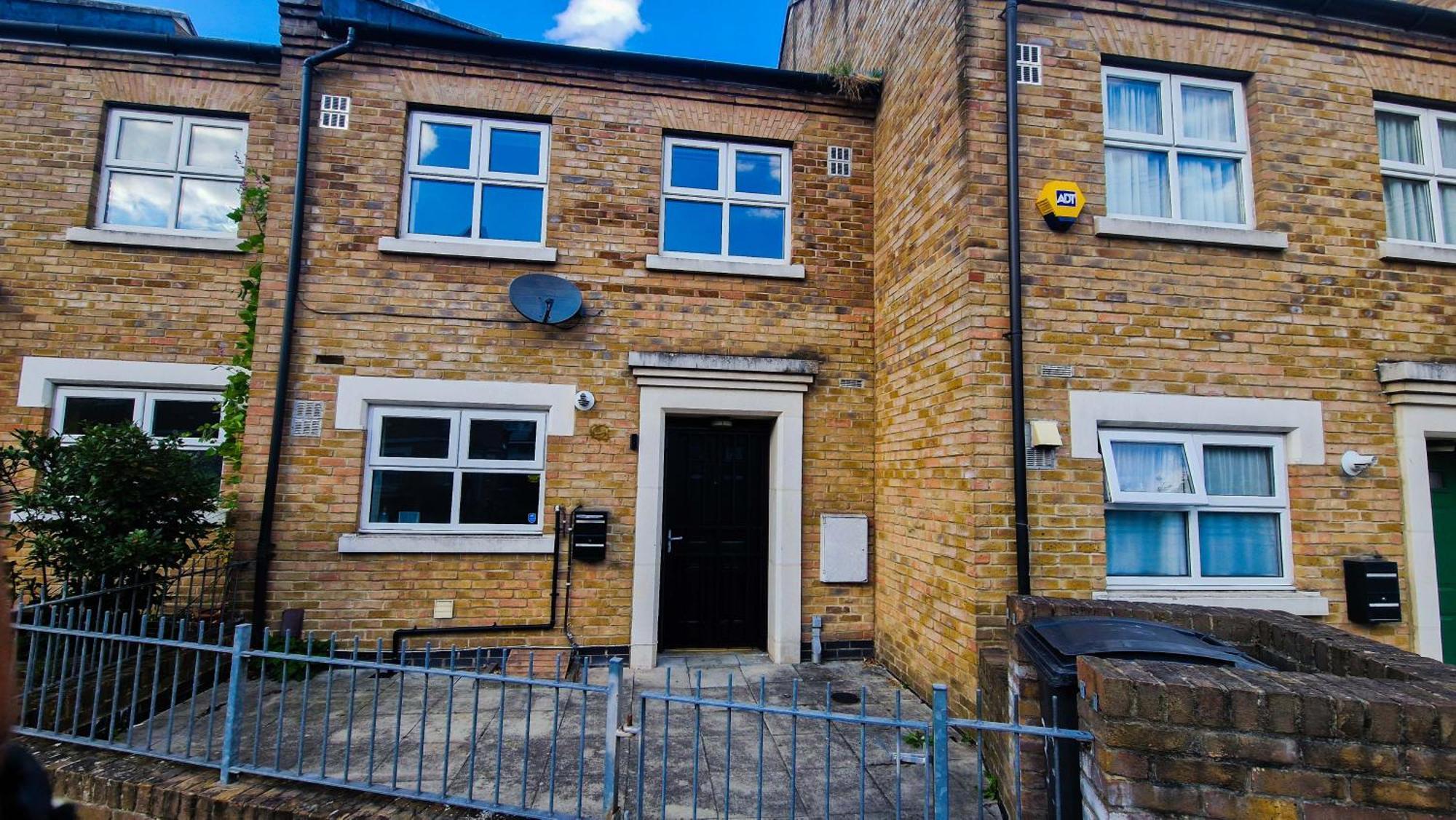 Cozylease 3-bed Canary Wharf Retreat,near Lcy Feriehus
