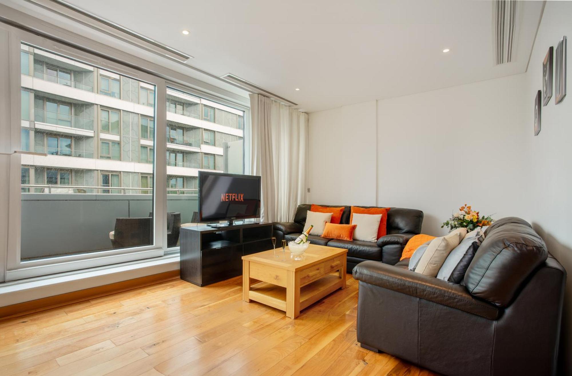 Contemporary Penthouse In Battersea Power Station Lägenhet