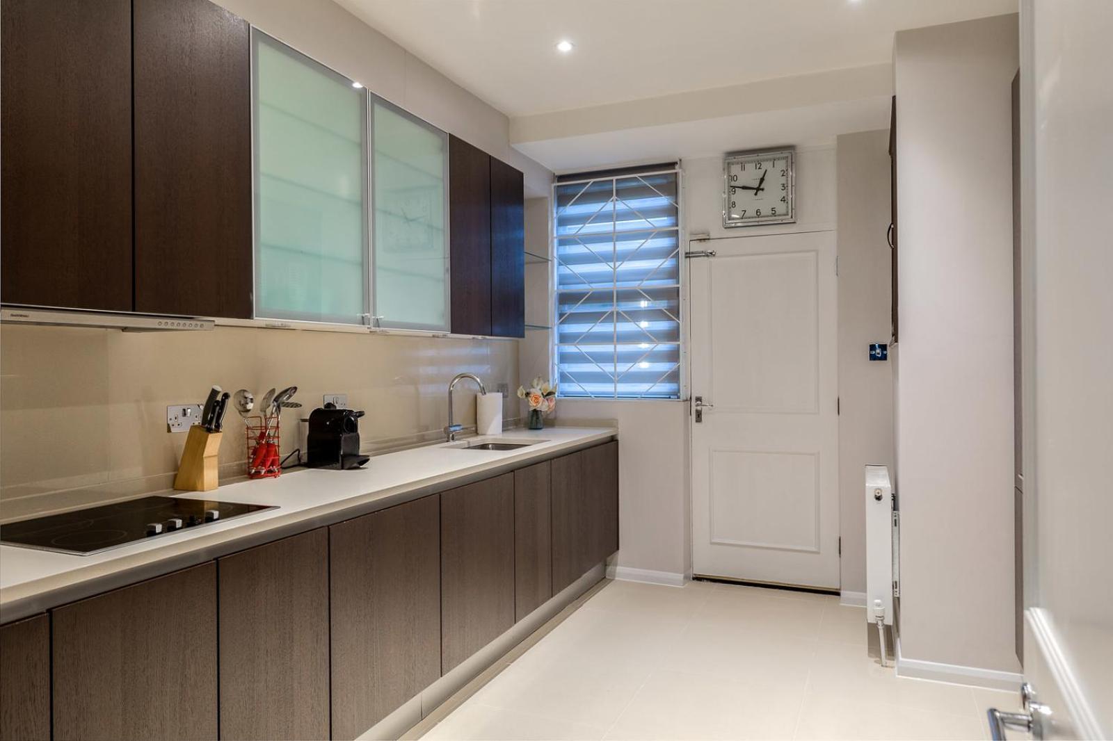 Apartment Picktheplace 3-bedroom Portman Square *