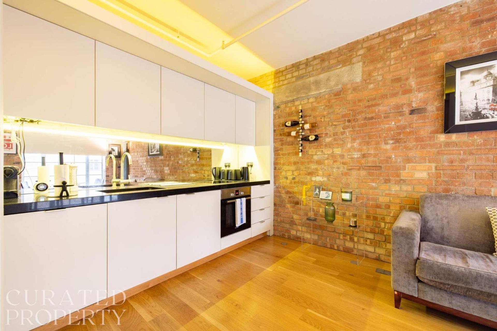 Soho Loft With A C & Concierge Leilighet London