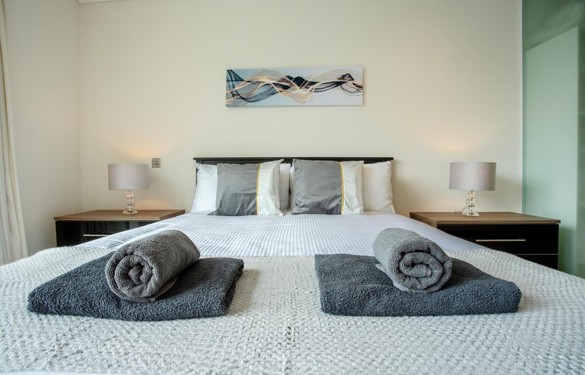 Contemporary Penthouse In Battersea Power Station Lägenhet
