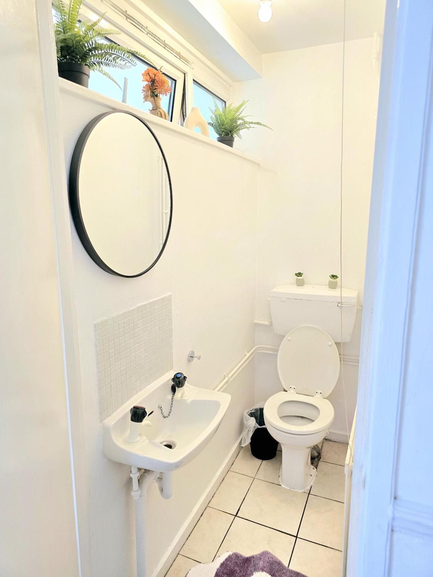 Charming 4 Bedroom Duplex With Private Entrance Ferienhaus *