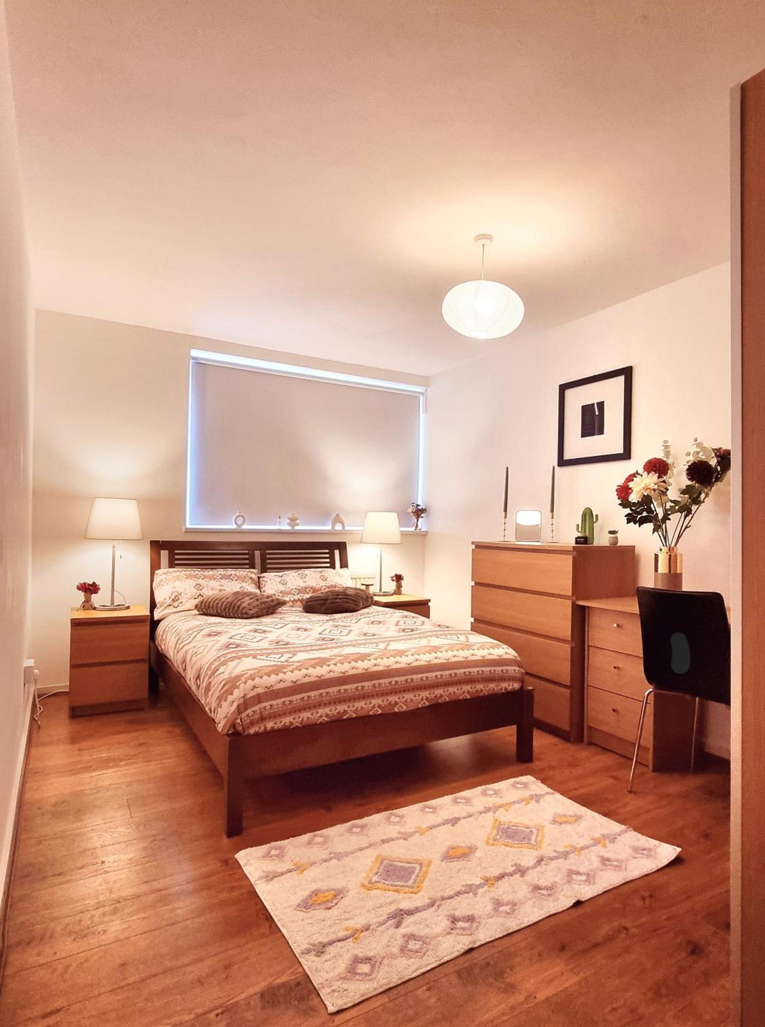 Charming 4 Bedroom Duplex With Private Entrance Ferienhaus