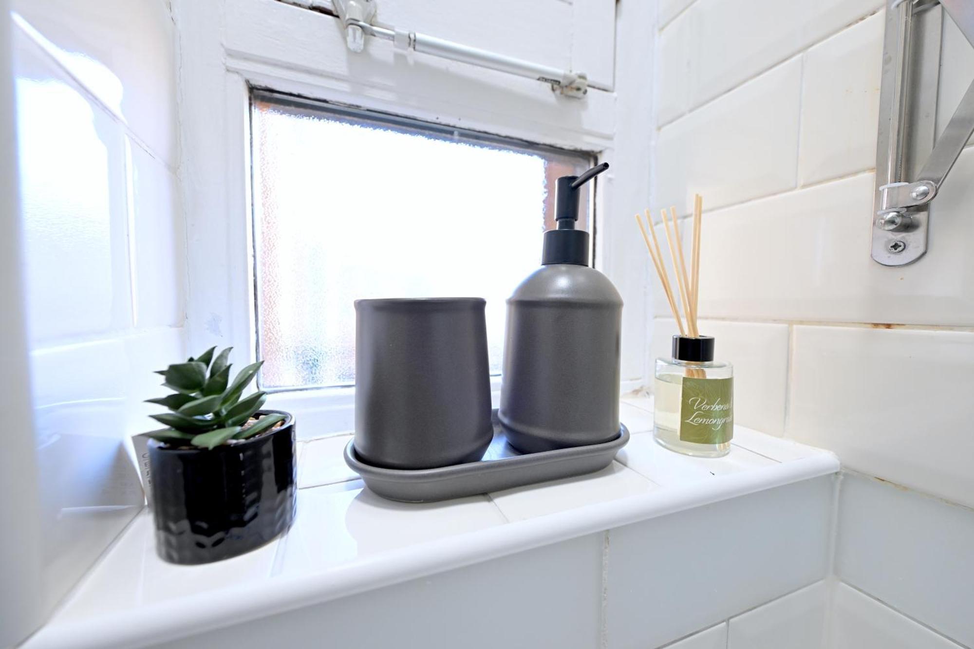 3 Bed Flat In King's Cross Station - Zone 1 Appartement