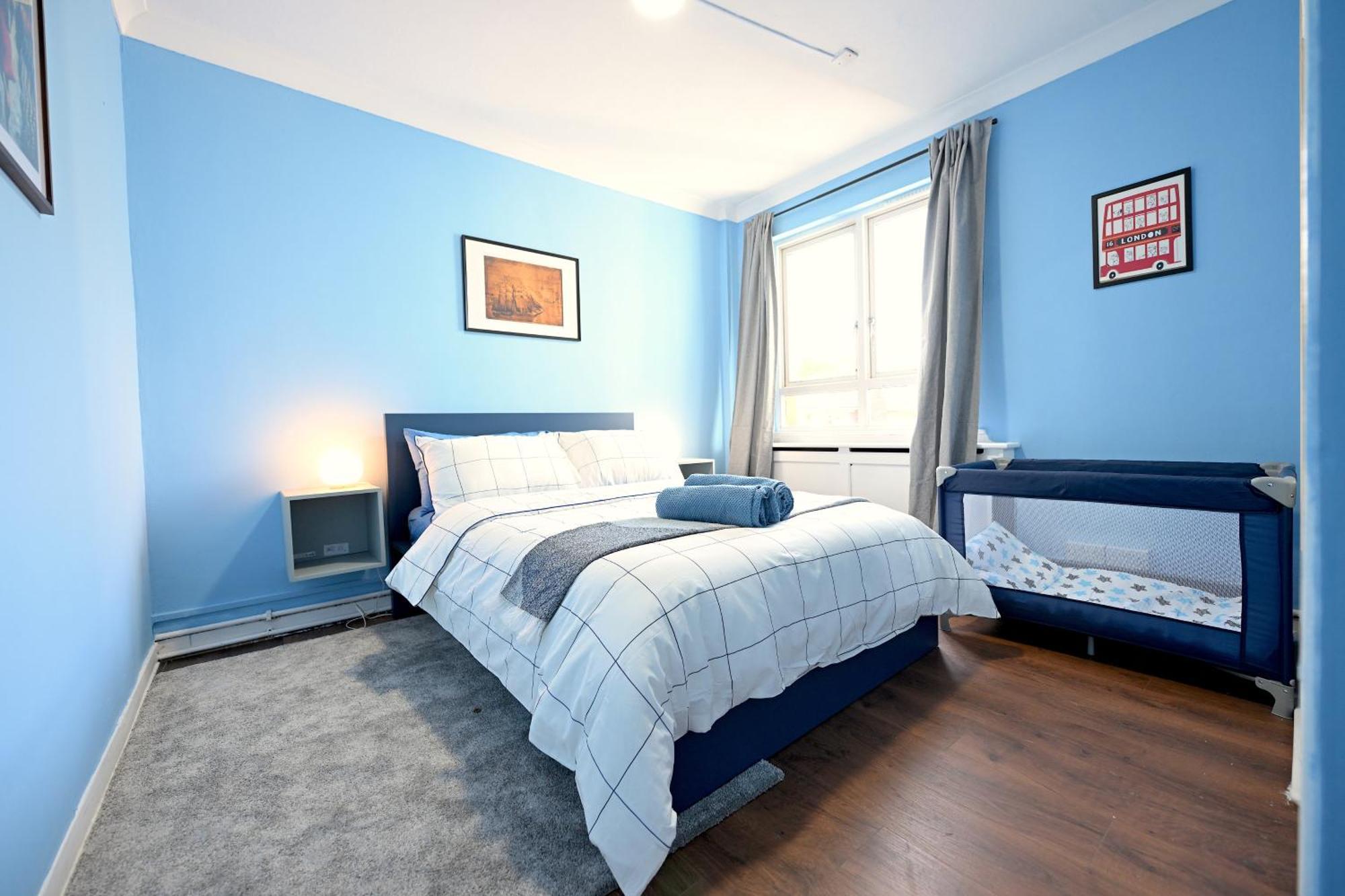 3 Bed Flat In King's Cross Station - Zone 1 * Londen