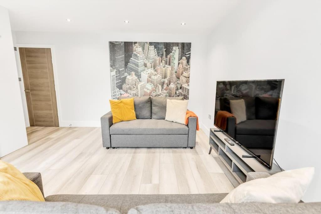 Lux St Johns Wood - Sleeps 7 Apartment *